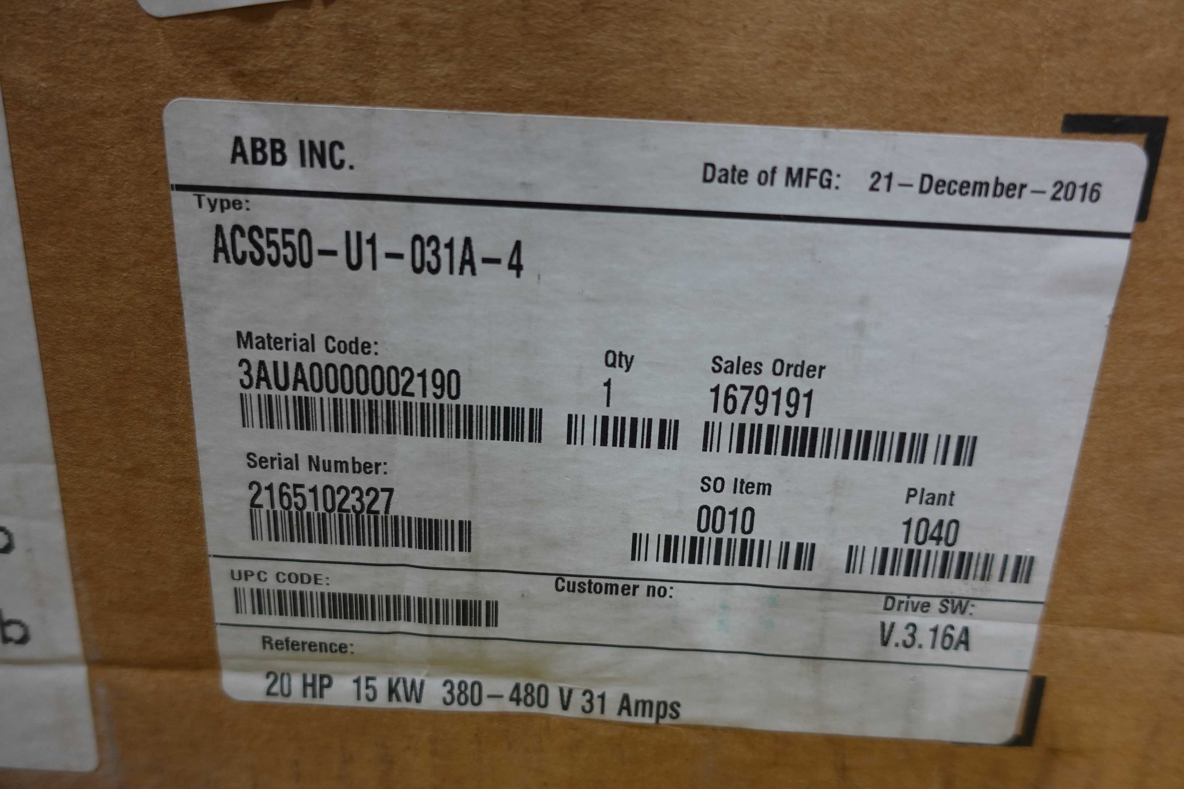 LOT OF 2 ABB ACS550-U1-031A-4 VFD DRIVES - AC VFD DRIVES