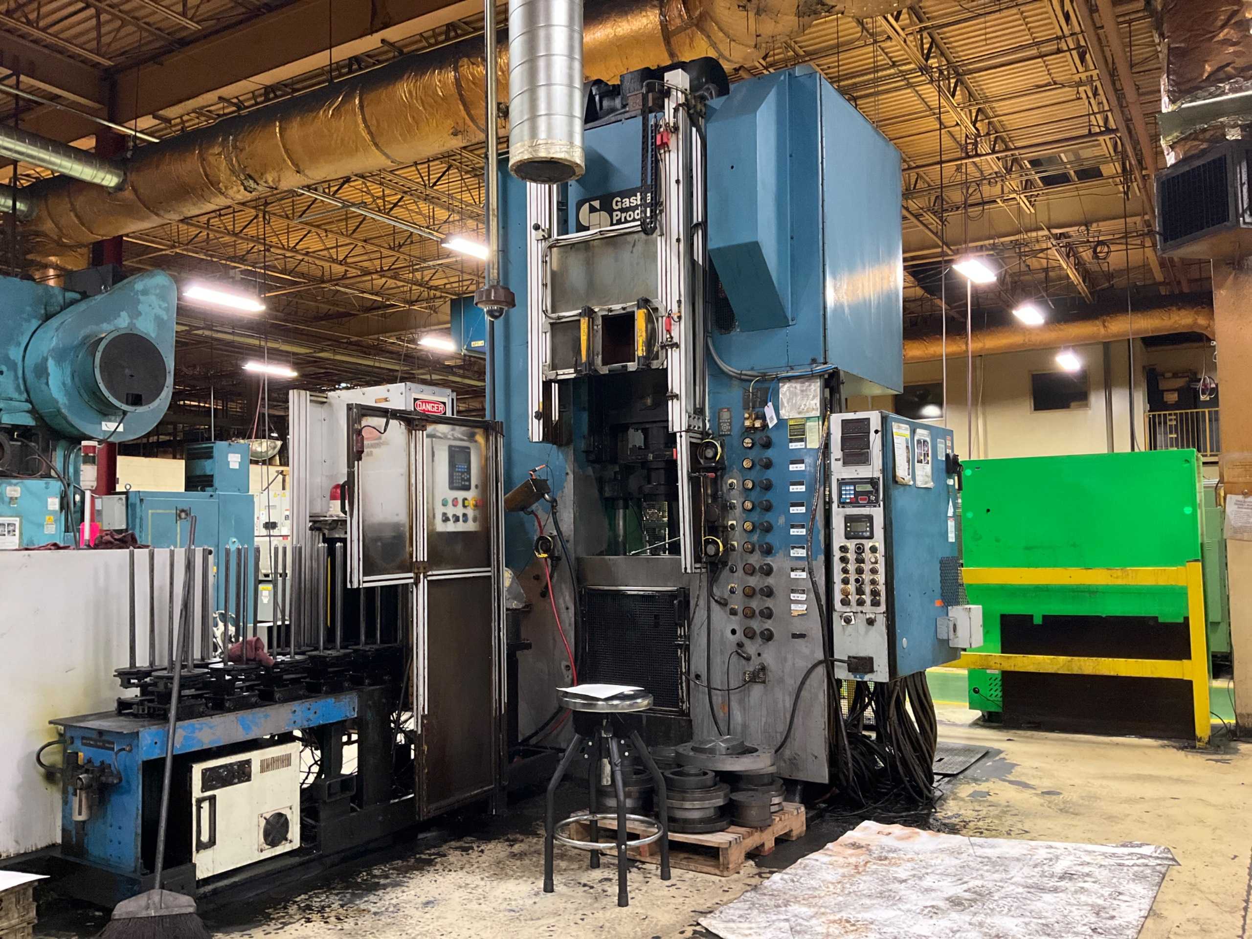 GASBARRE USZ 200 TON MECHANICAL PRESS - MECHANICAL STAMPING PRESSES