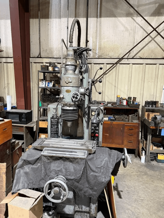 MOORE TOOLS JIG GRINDER MODEL NO. 3, 440V 3PH, 11'' X 24'' TABLE, 3,800 LB. - JIG GRINDERS