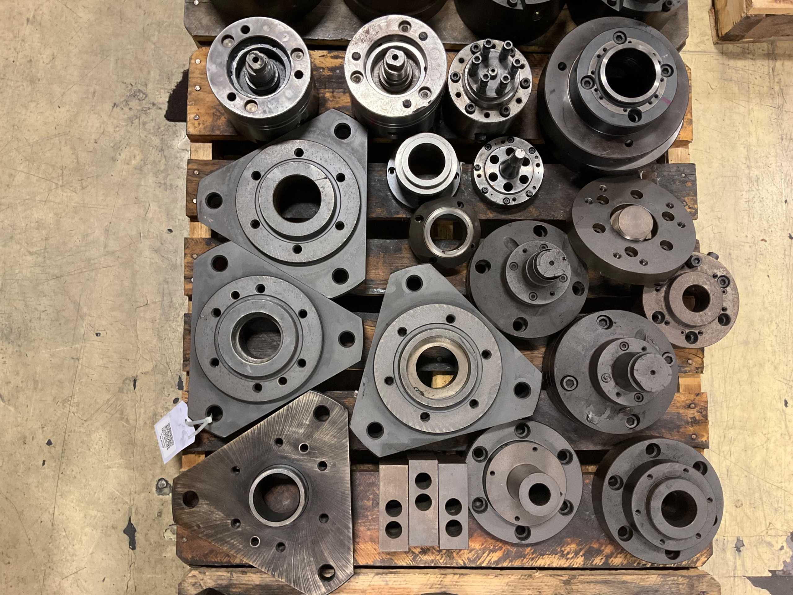 BULK QTY OF PRESS PARTS - PRESS BRAKE TOOLING