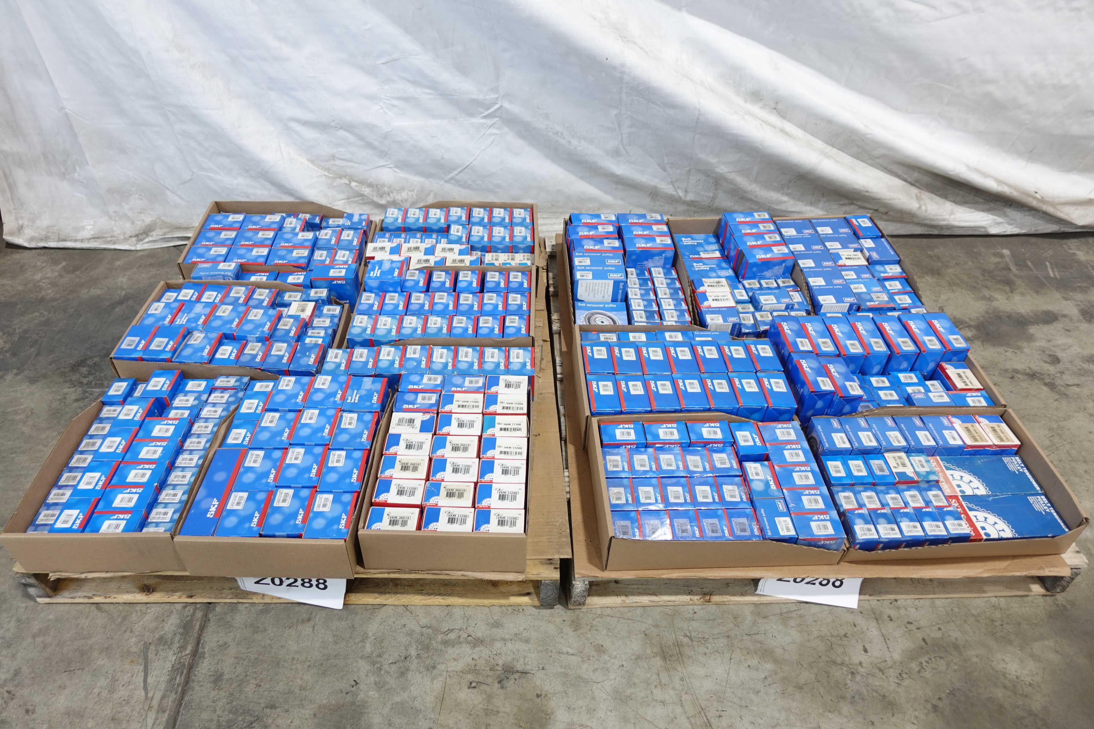 2 PALLETS OF ASSORTED SKF BELT TENSIONER PULLEYS - PULLEY