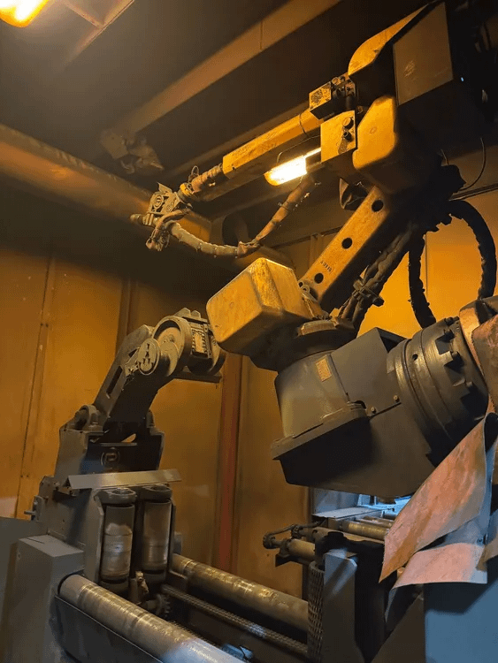 2014 PRODEVCO PCR42 7-AXIS ROBOTIC PLASMA STEEL CUTTING SYSTEM - ARTICULATED ROBOTS