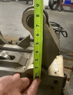 ELECTRIC STEADY REST FOR CNC LATHE - MACHINE TOOLING