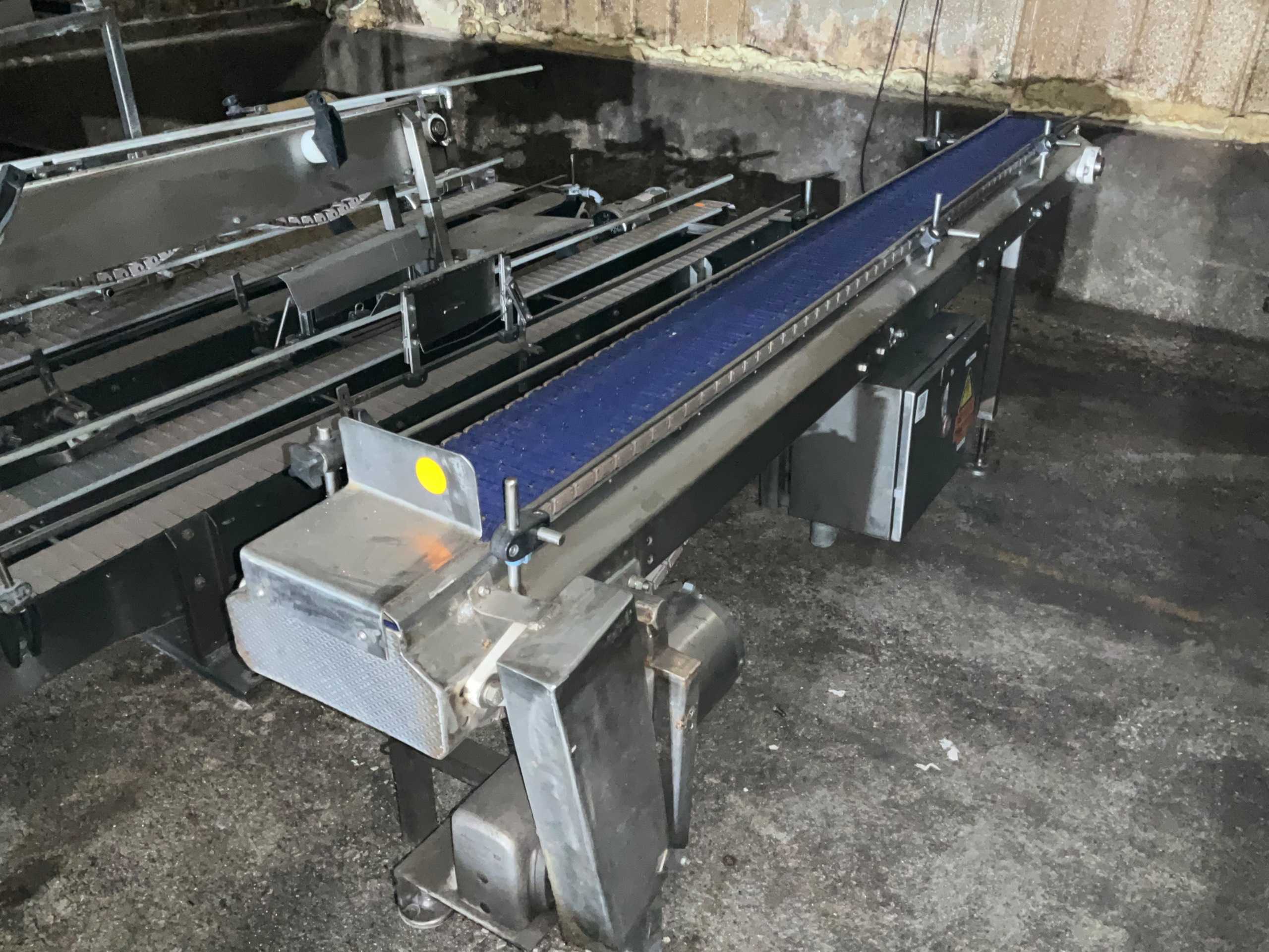 BELT CONVEYOR - BELT CONVEYOR