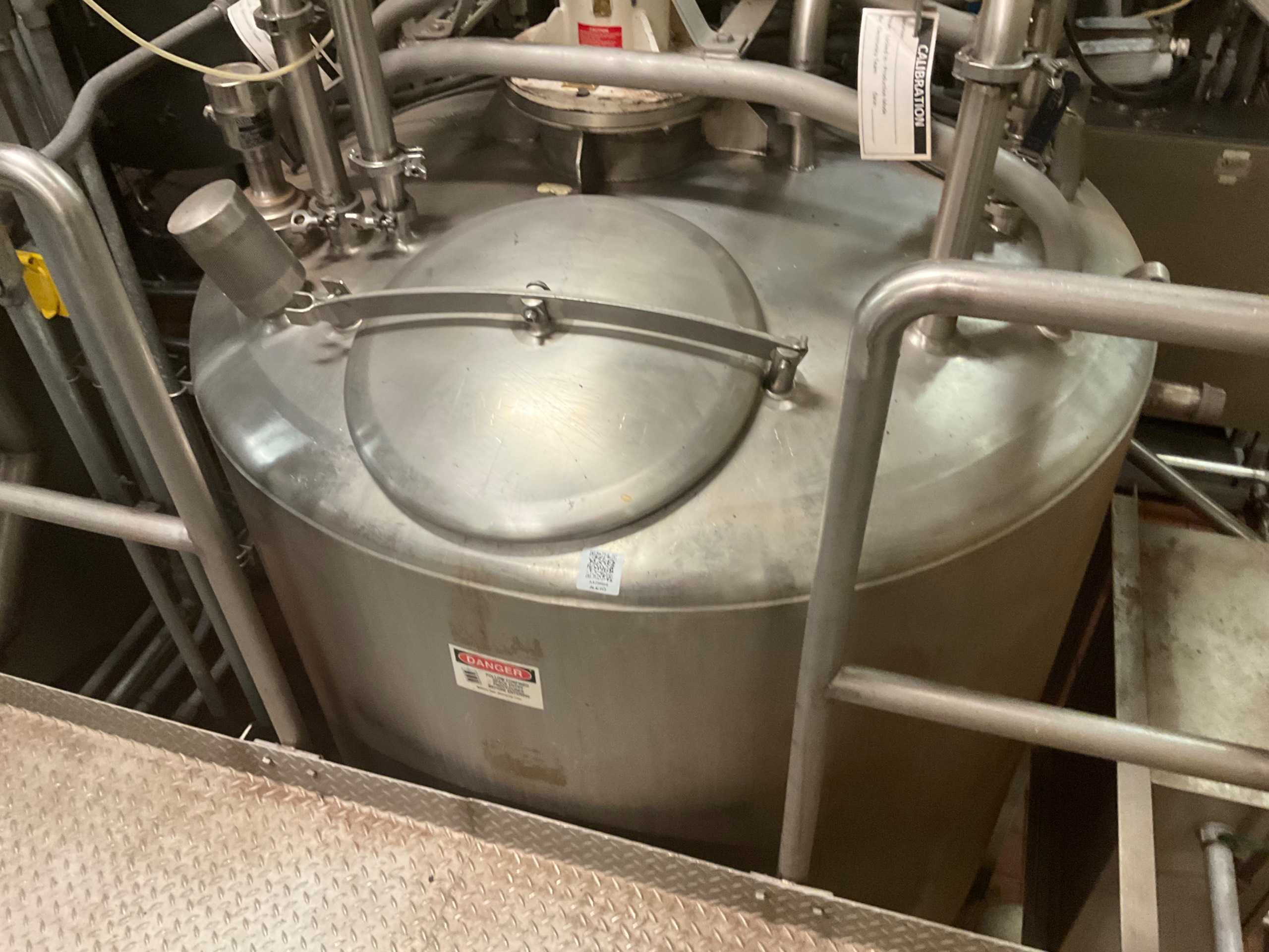 MIXER TANK 600 GALLON - MIXERS