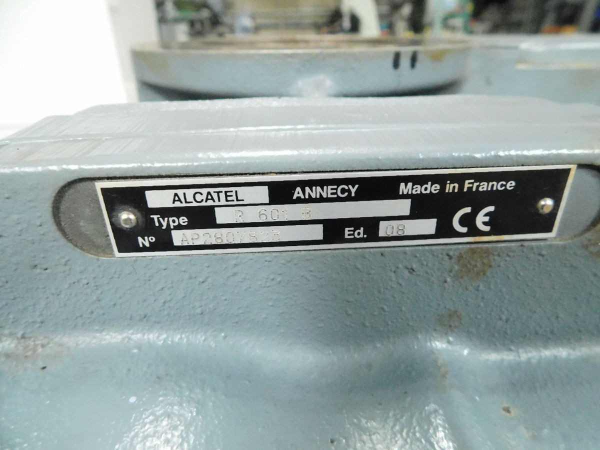 ALCATEL R601B VACUUM PUMP, 60 M³/H SPEED, 1.5X10⁻³ MBAR PRESSURE, 1.5 KW POWER, DN40 ISO-KF INLET - VACUUM PUMP