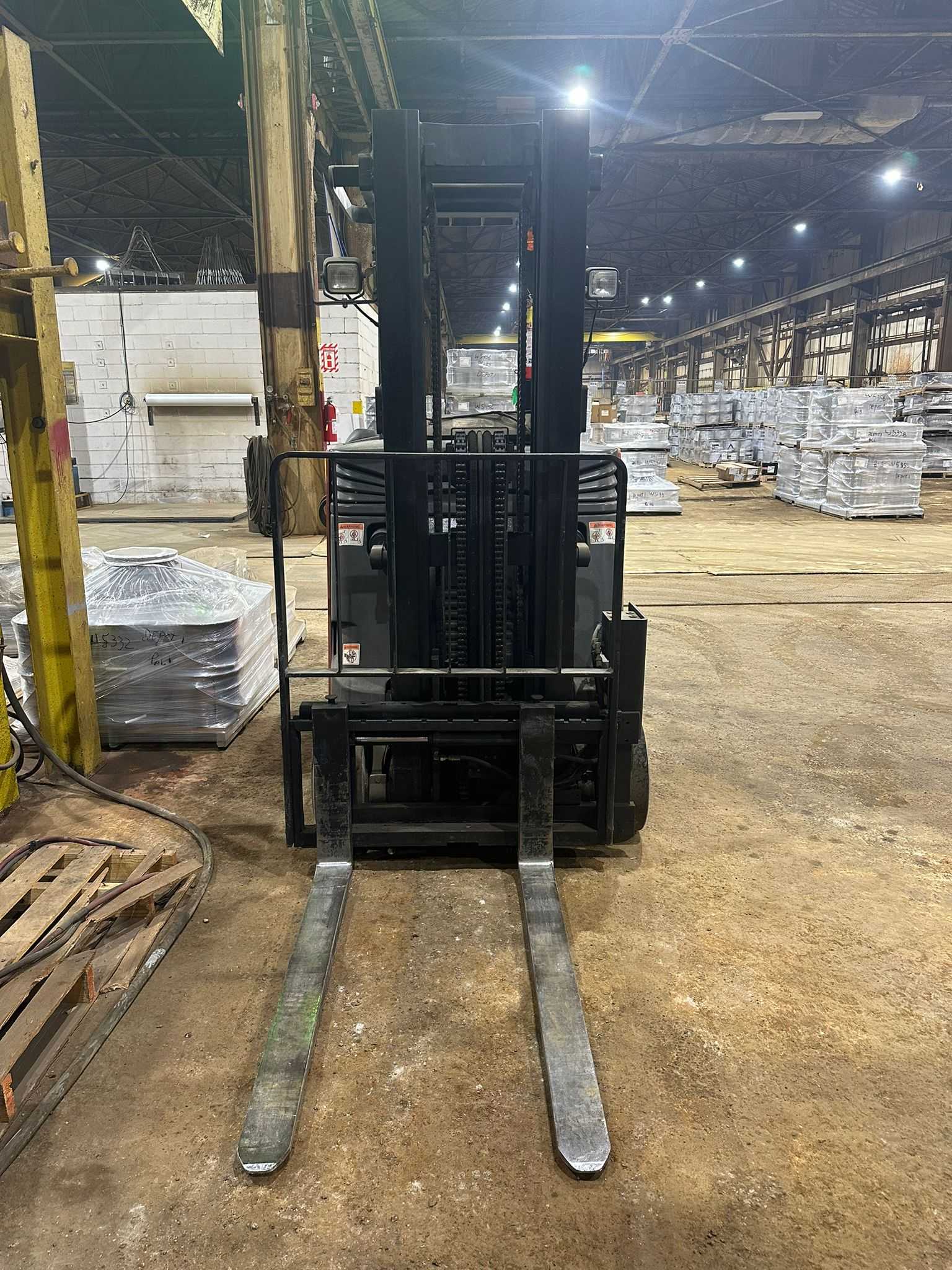 2009 TOYOTA 7BNCU25 FORKLIFT - FORKLIFT