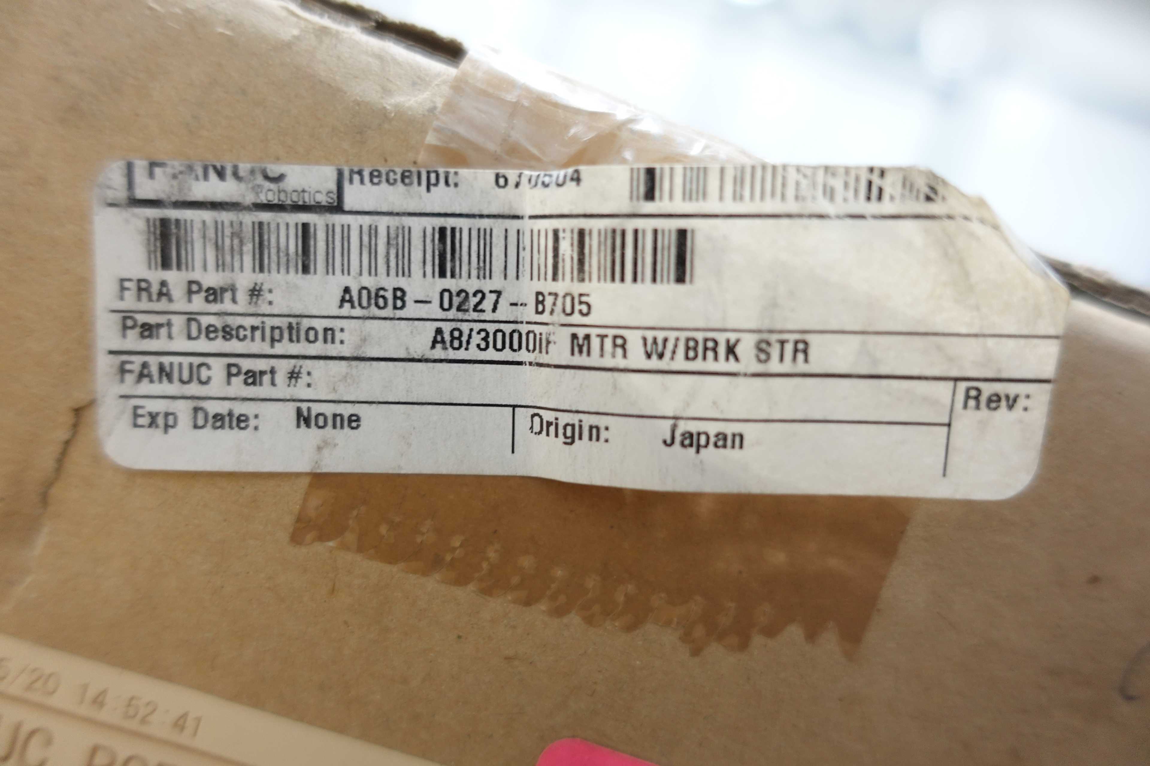 SKU 1726467 - PALLET OF ASSORTED SERVO MOTORS, FANUC, YASKAWA, MITSUBISHI, LENZE - SERVO MOTORS