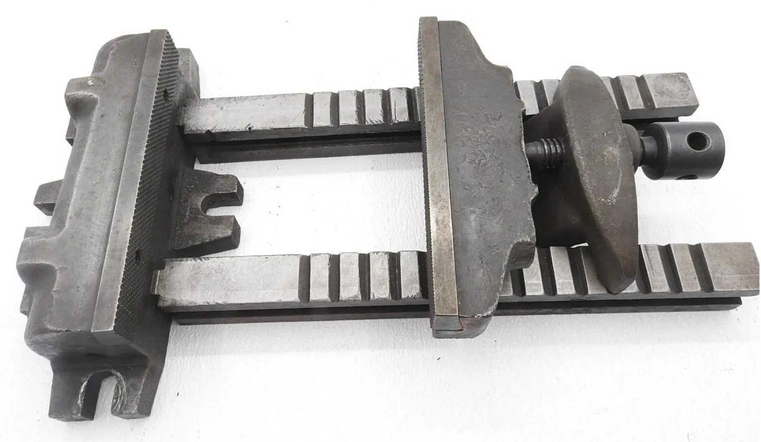 AZAIE QUICK ADJUST DRILL PRESS VISE - MACHINE TOOLING