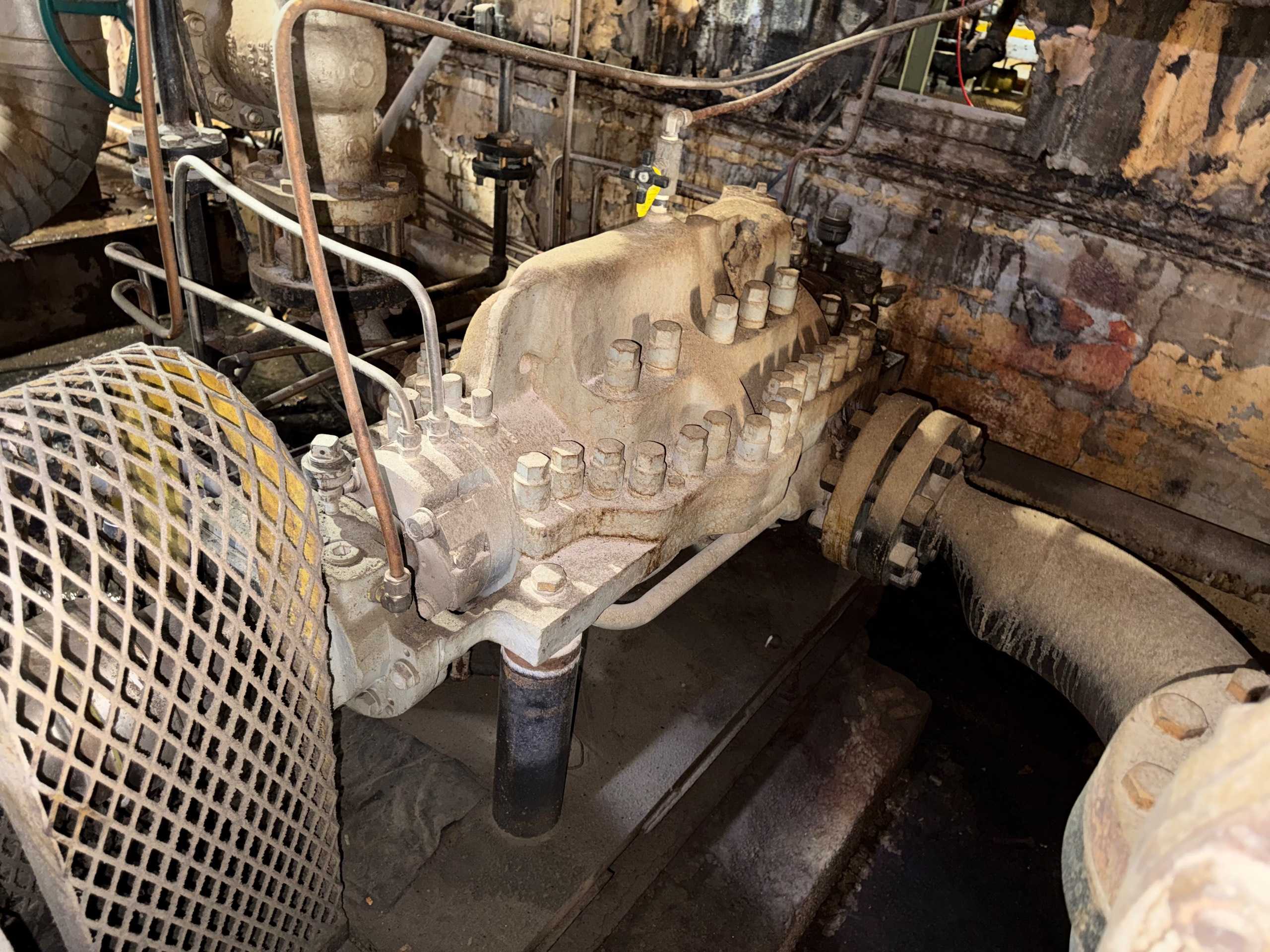 ATLAS MULTI-STAGE PUMP, 250HP - MULTI-STAGE PUMP