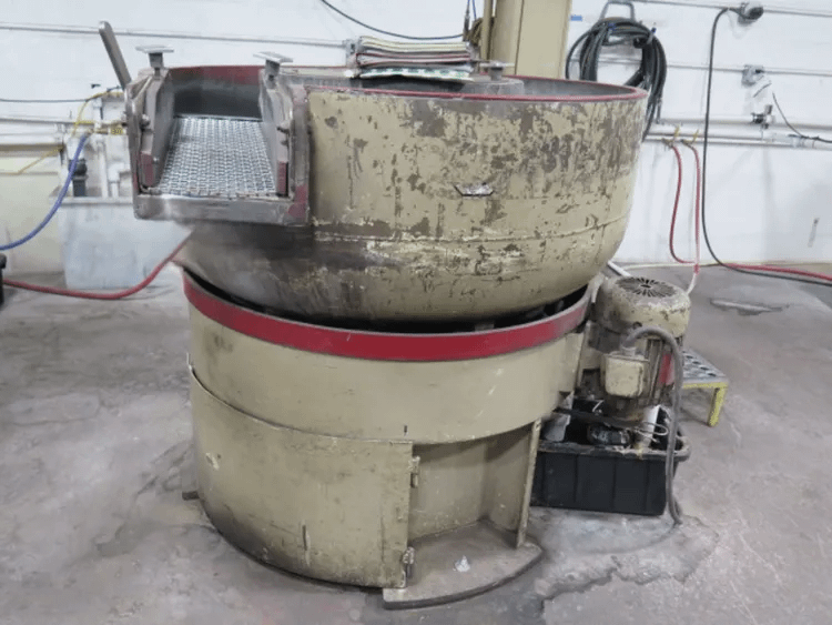 ROTO-FINISH SPIRATRON ER 0405MS VIBRATORY FINISHER, 5 CU FT, 3 HP, DIA 48.7", HT 46.5" - VIBRATORY FINISHING MACHINES