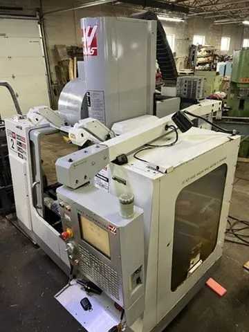 2006 HAAS VF-2SS VMC, 12K RPM, 24+1 ATC, 30X16X20", 30 HP, 1400 IPM RAPIDS, HAAS CNC - VERTICAL MACHINING CENTERS
