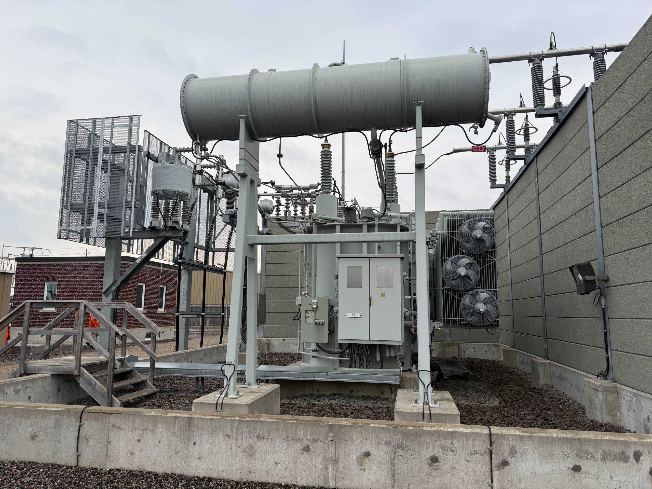 2009 VON ROLL TRANSFORMERS LTD TRANSFORMER 41.7MVA 115/44KV 136981 - OIL FILLED TRANSFORMERS