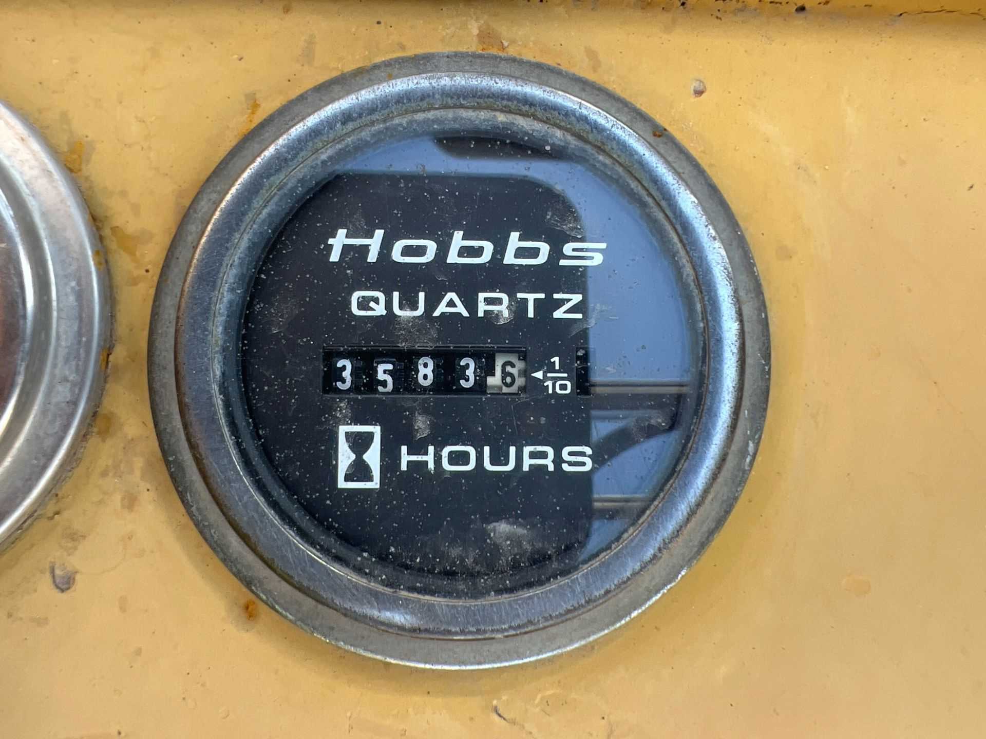 CATERPILLAR T70D SIT-DOWN FORKLIFT - SIT-DOWN FORKLIFTS