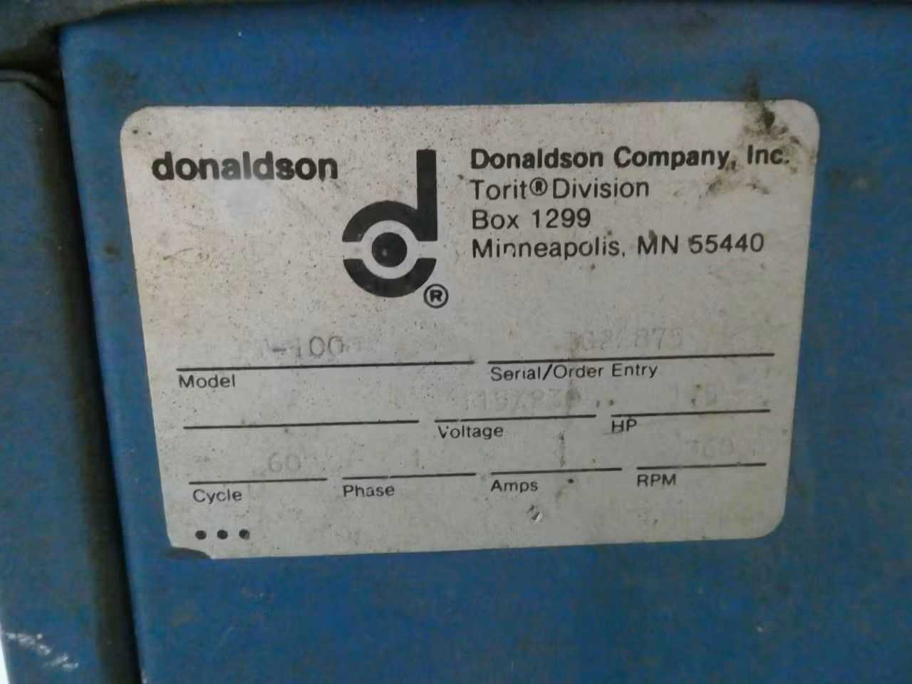 SKU 1711170 - DONALDSON PT-1000 PORTA TRUNK FUME EXTRACTOR SMOKE DUST COLLECTOR - DUST COLLECTOR