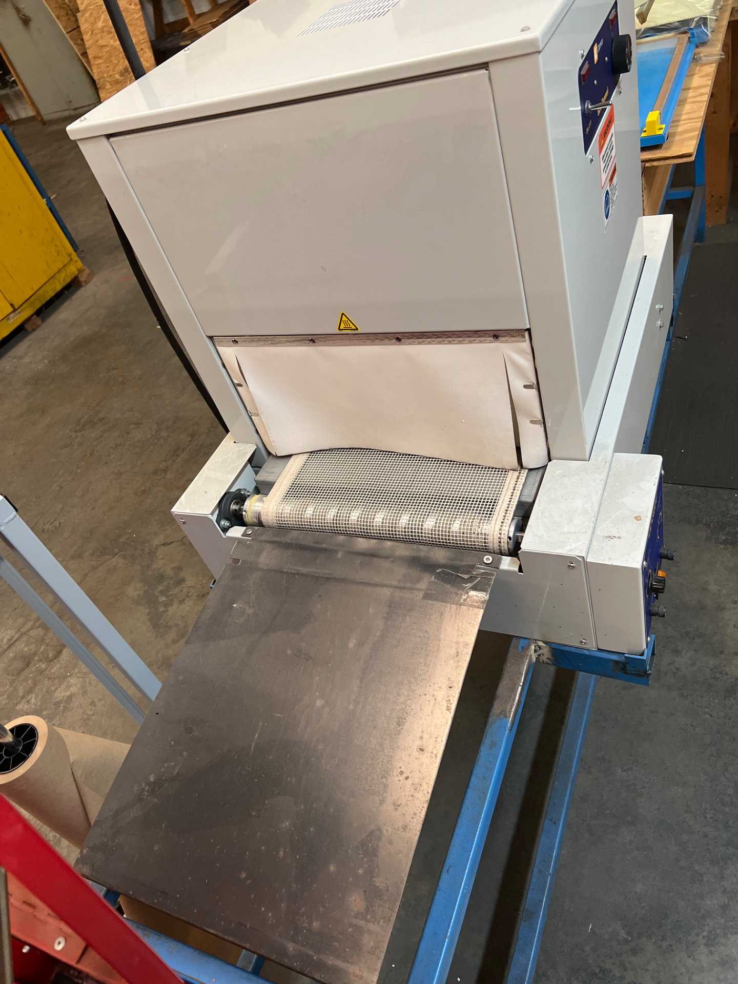 CLAMCO 820MB HEAT SHRINK TUNNEL - PACKAGING