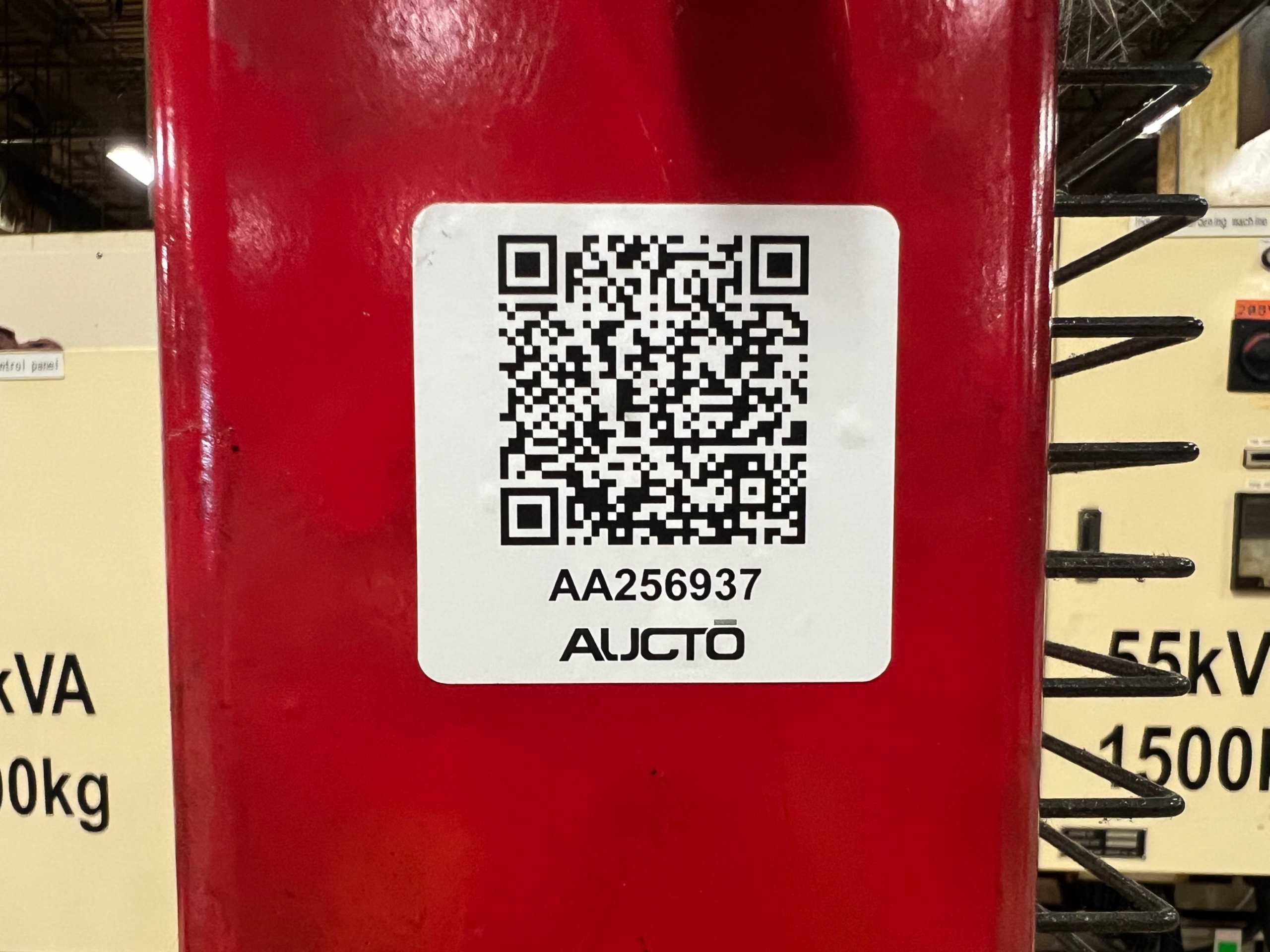 DAYTON 4VME8 MANUAL HYDRAULIC STACKER - LIFTING EQUIPMENT