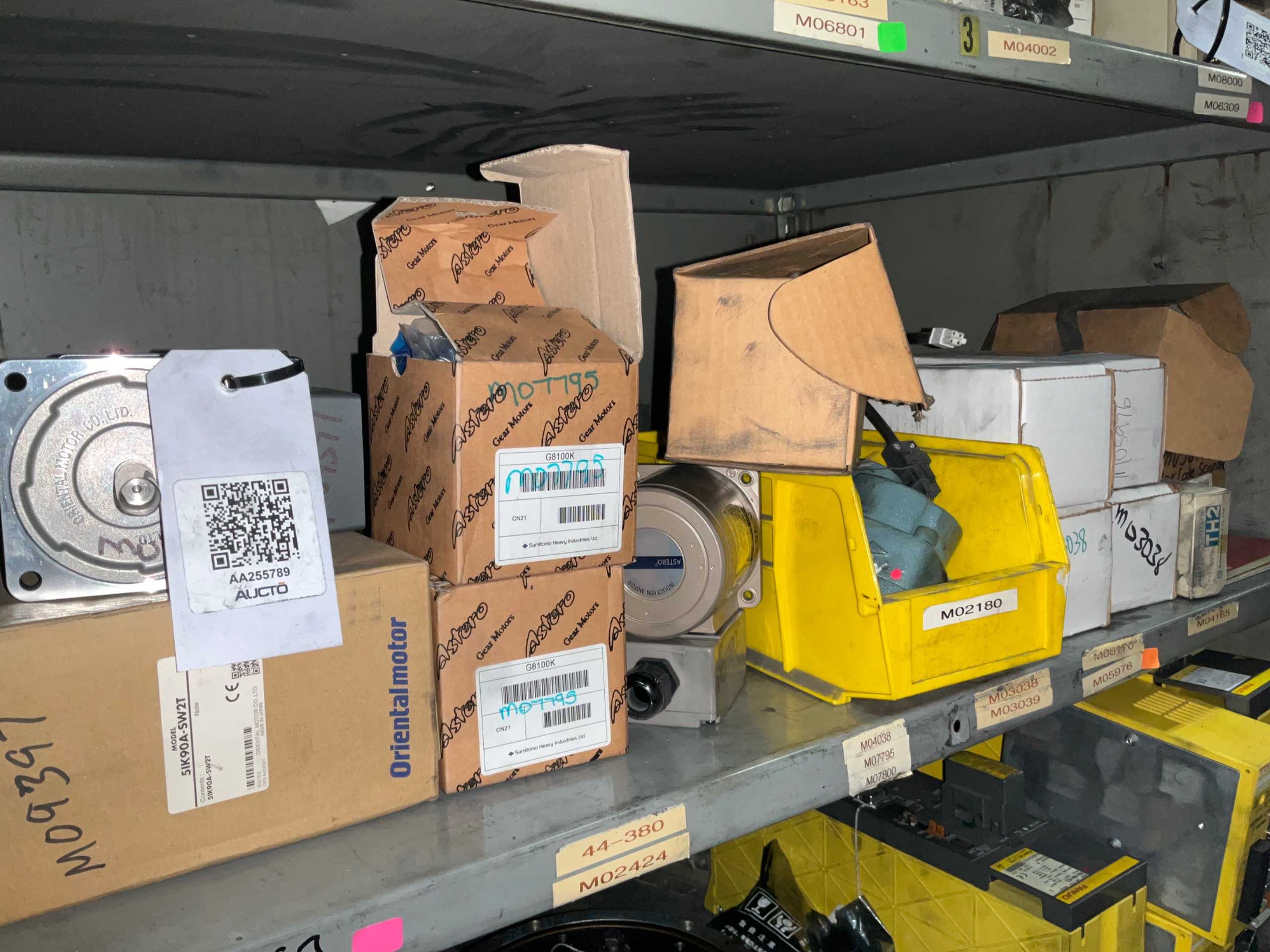 BULK QTY OF INDUSTRIAL PARTS BULK QTY OF INDUSTRIAL PARTS