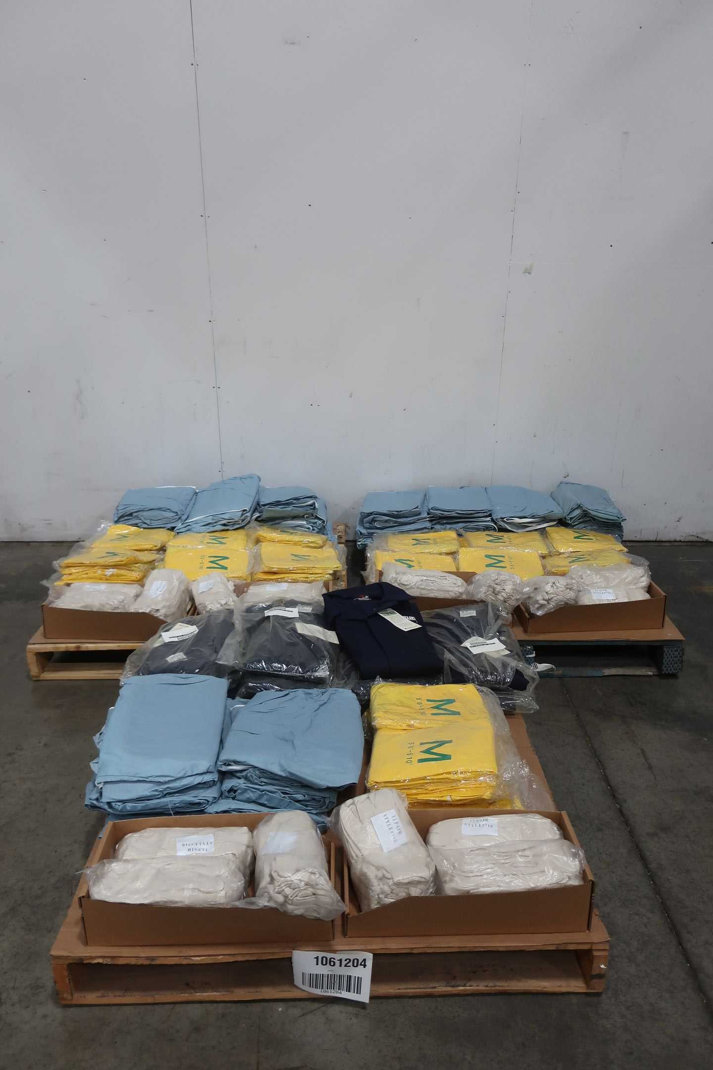 3 PALLETS OF ASSORTED PPE 3 PALLETS OF ASSORTED PPE