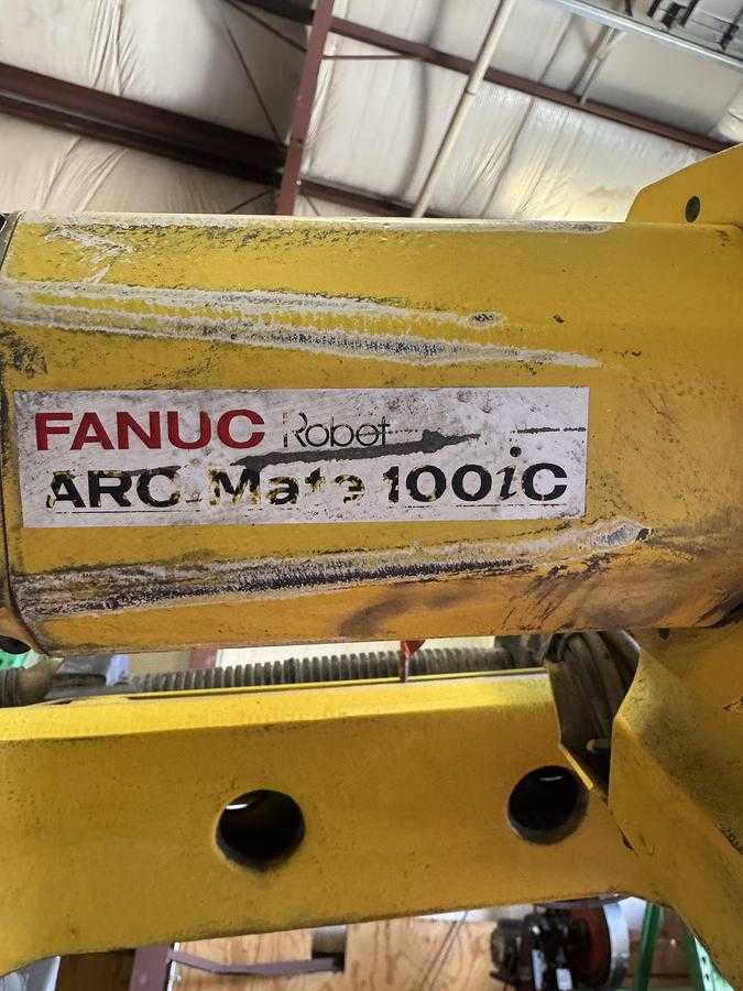 2012 GENESIS SYSTEM 3X WELDING CELL, 2 FANUC ARC MATE 100IC ROBOTS, 10KG PAYLOAD, 1420MM REACH - WELDING EQUIPMENT