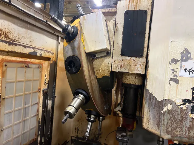 2003 TOYOSK TVT301S VERTICAL MACHINING CENTER - undefined