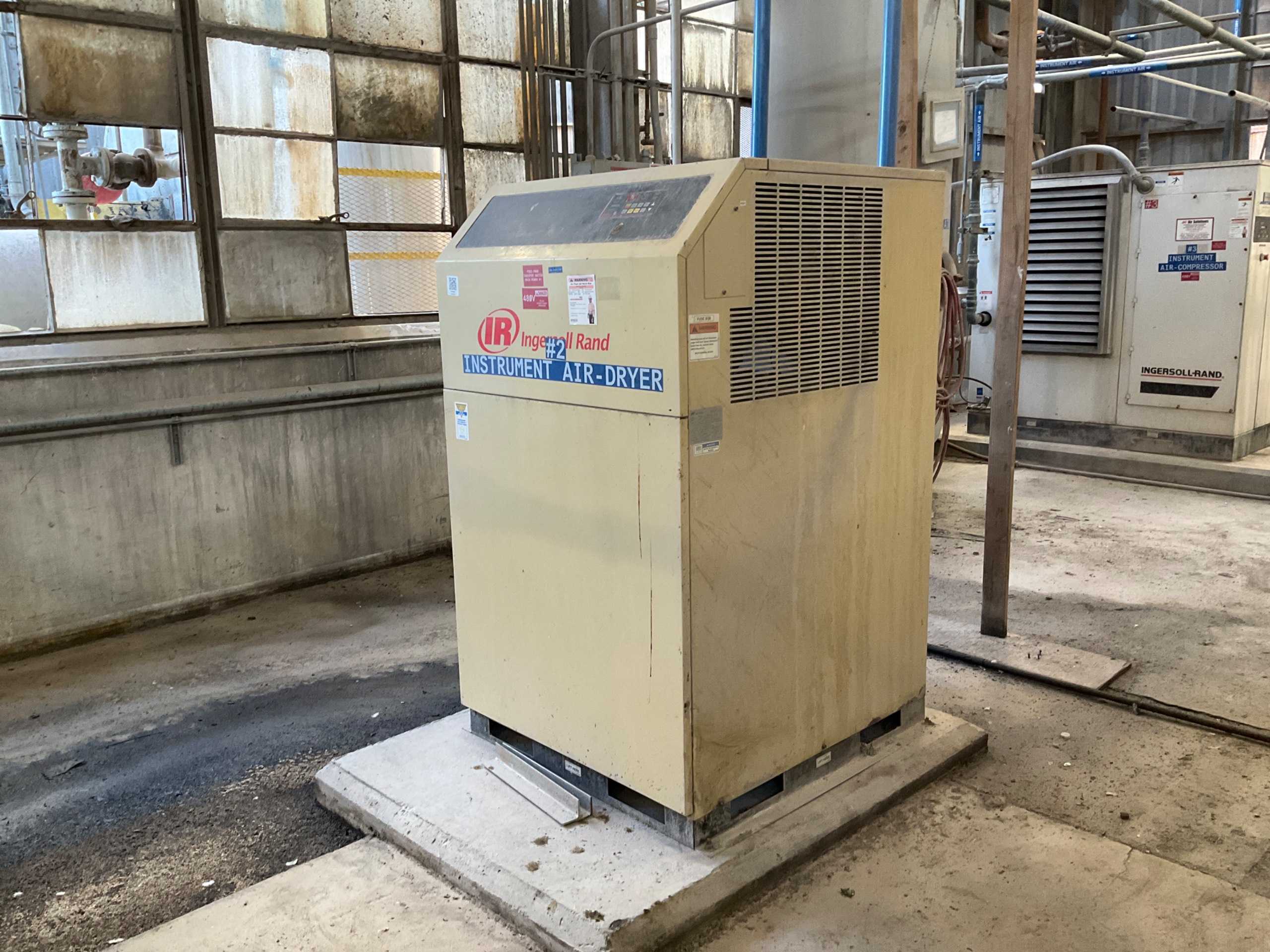 INGERSOLL RAND NVC700A400 AIR DRYER - AIR DRYERS