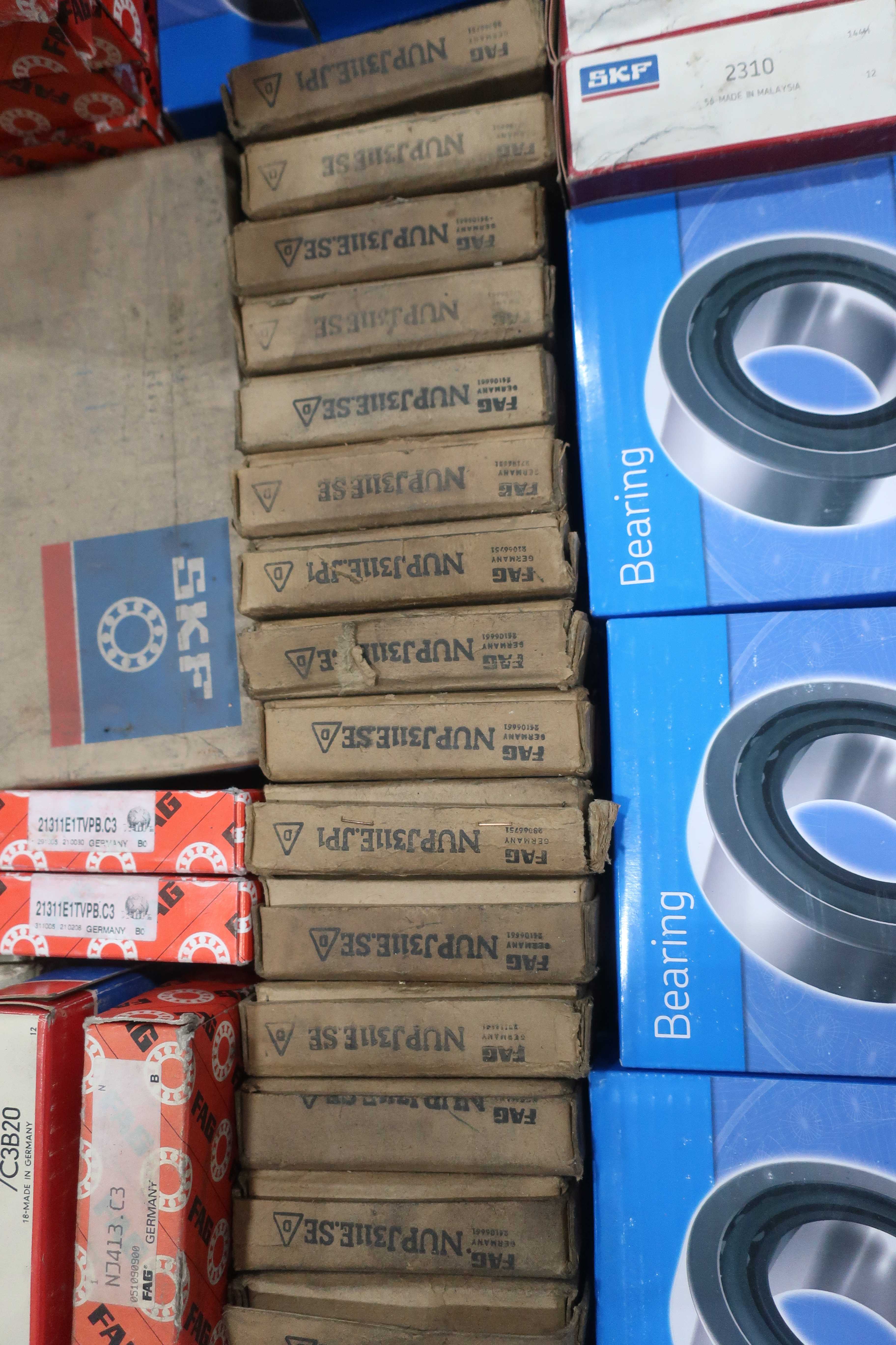 SKU 1738349 - PALLET OF ASSORTED ROLLER BEARINGS, SKF, FAG, TIMKEN - BEARINGS