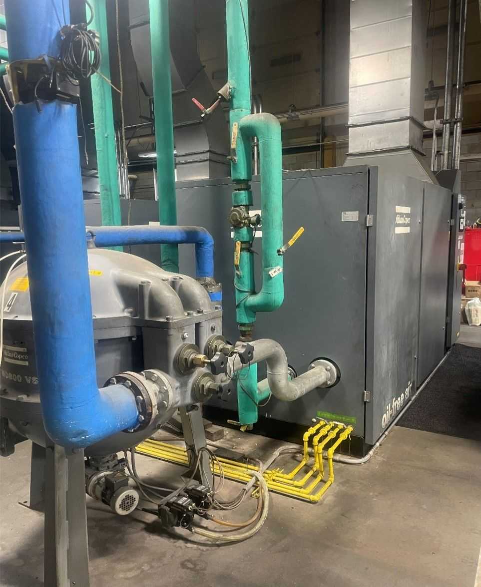 ATLAS COPCO ZR 275 STATIONARY AIR COMPRESSOR WITH DRYER - STATIONARY AIR COMPRESSOR