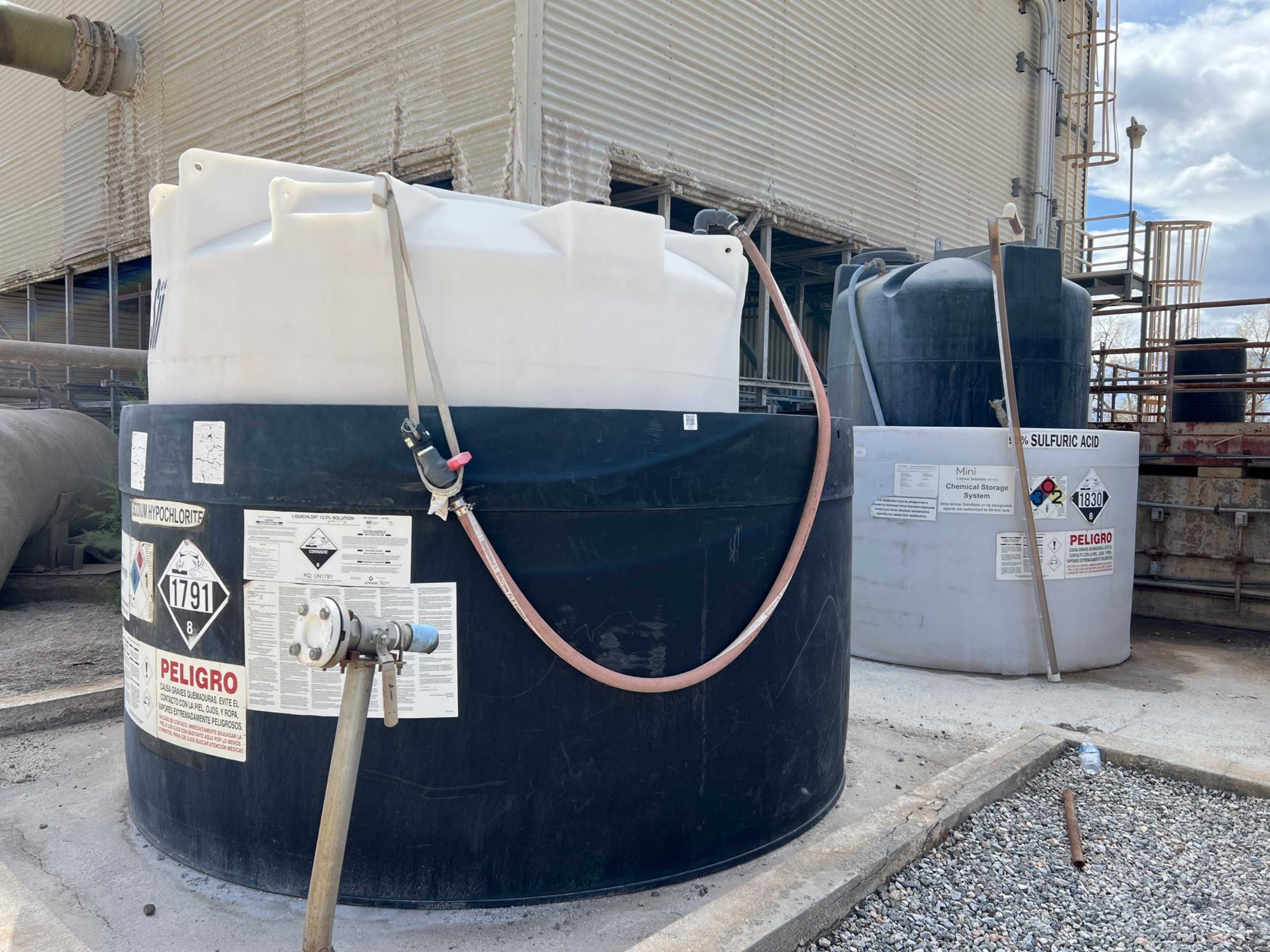 QTY 2: CHEMICAL STORAGE TANK - TANKS