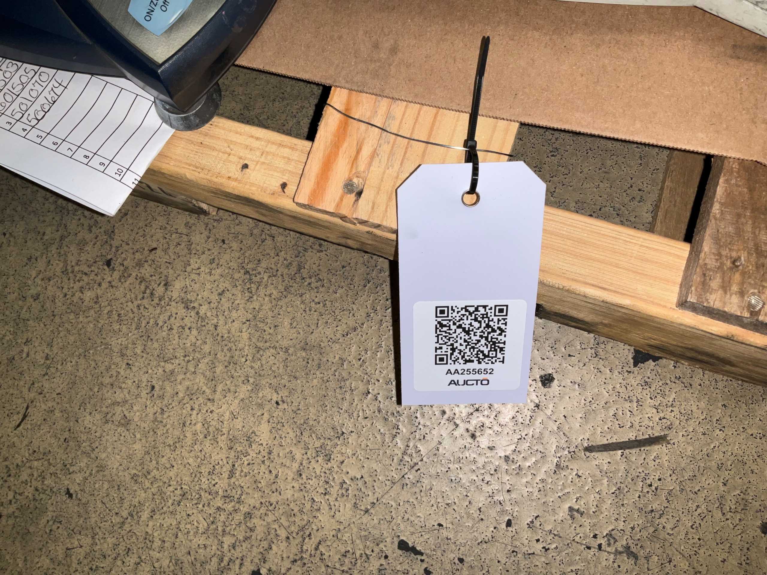 BULK QTY OF BENCH SCALES - BENCH SCALES