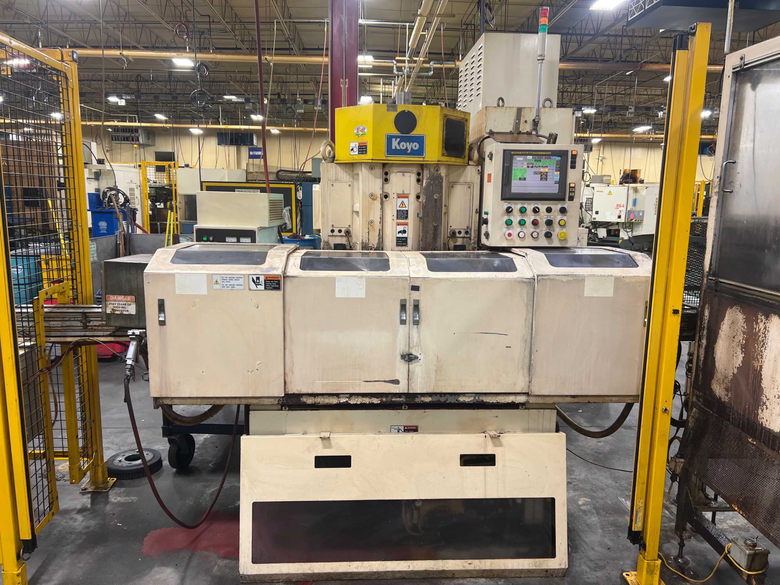 KOYO KVD-300W DOUBLE DISC SURFACE GRINDER - SURFACE GRINDERS