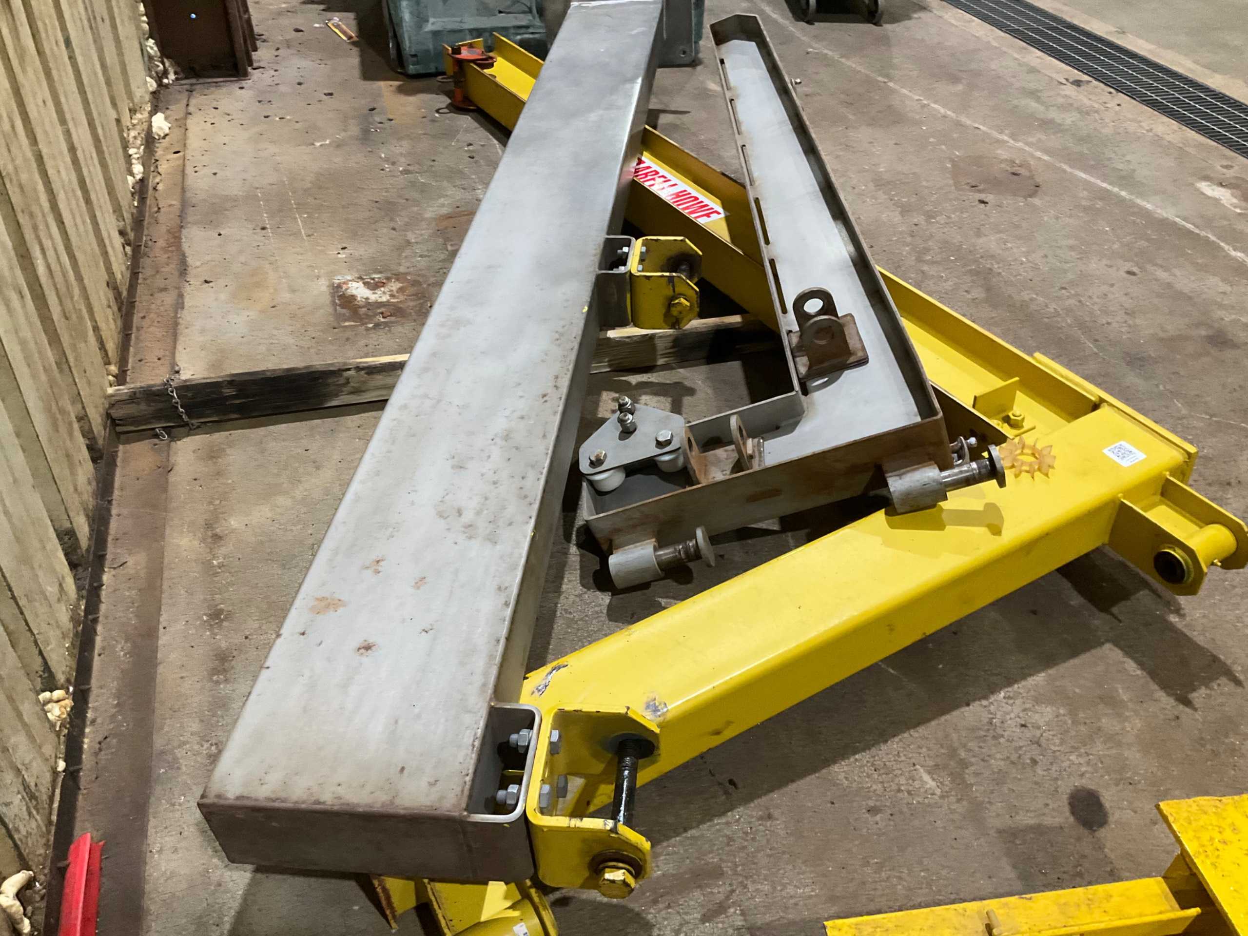 ABELL-HOWE JIB CRANE - JIB CRANE