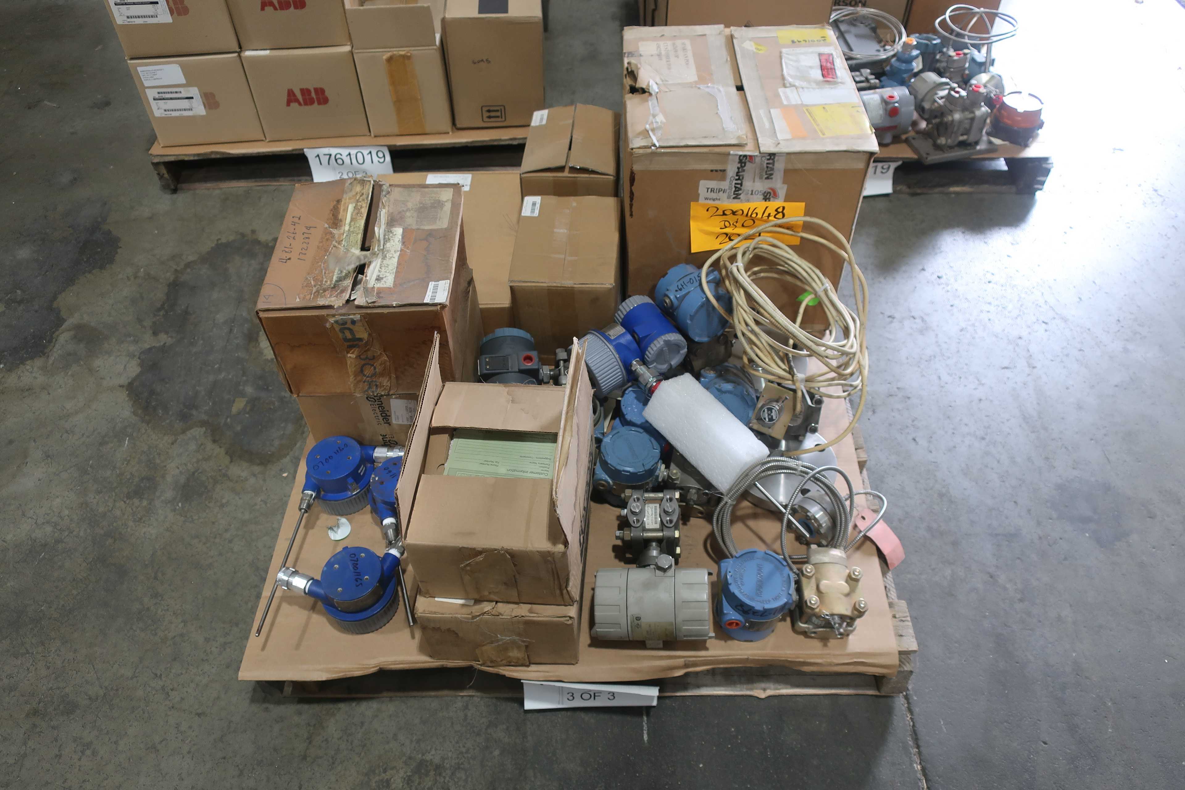 SKU 1761019 - 3 PALLETS OF ASSORTED TRANSMITTERS - PRESSURE TRANSMITTER