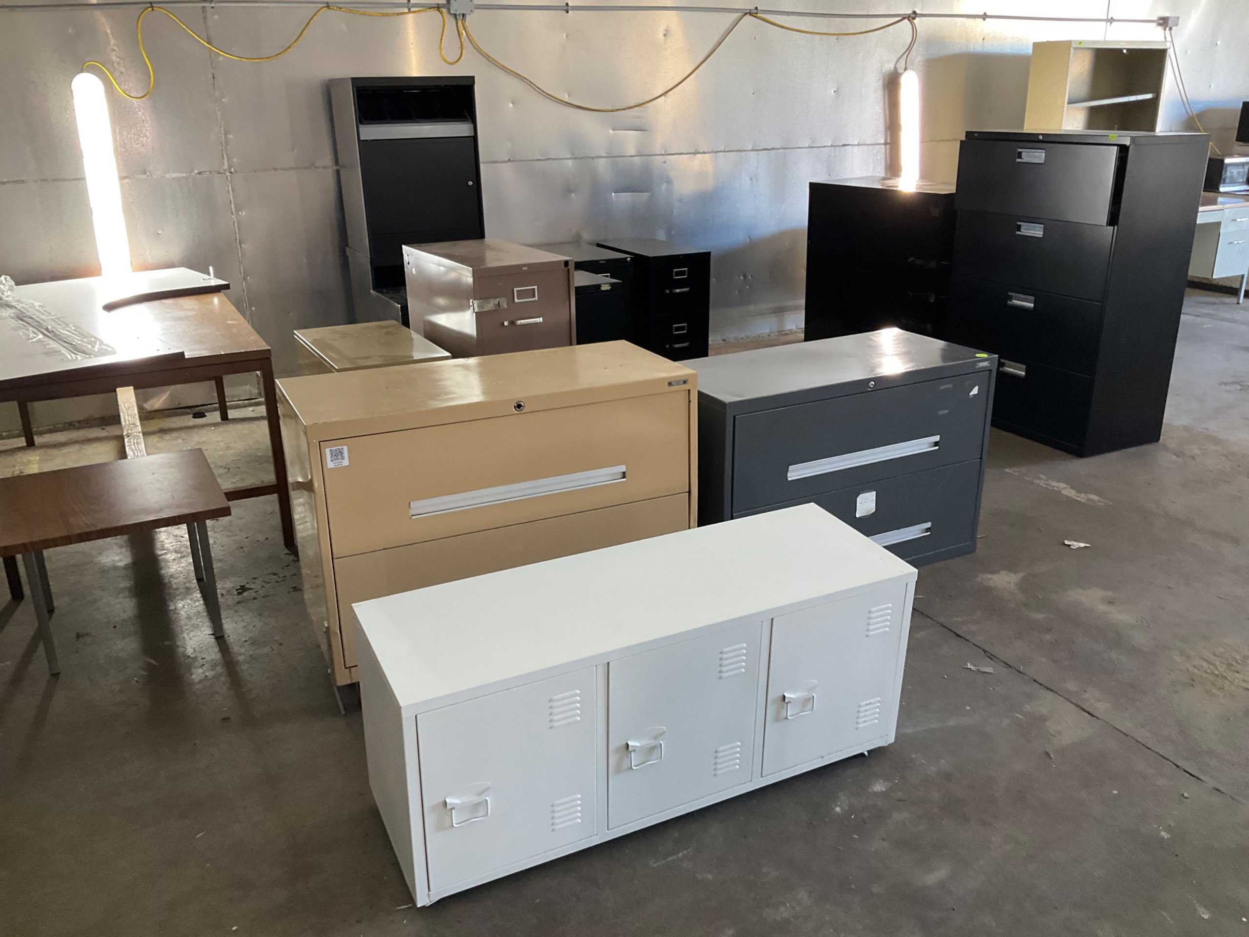 QTY 12: DRAWER CABINET - DRAWER CABINET