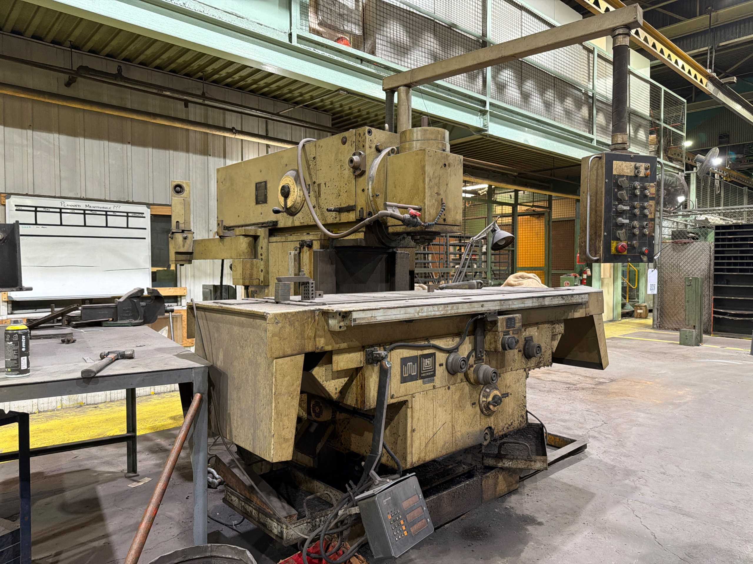 1980 WMW FRITZ HECKERT FQW 400 UNIVERSAL MILLING MACHINE, 1050X460X540MM, ISO 50, 1800 RPM - DRILLING MACHINES