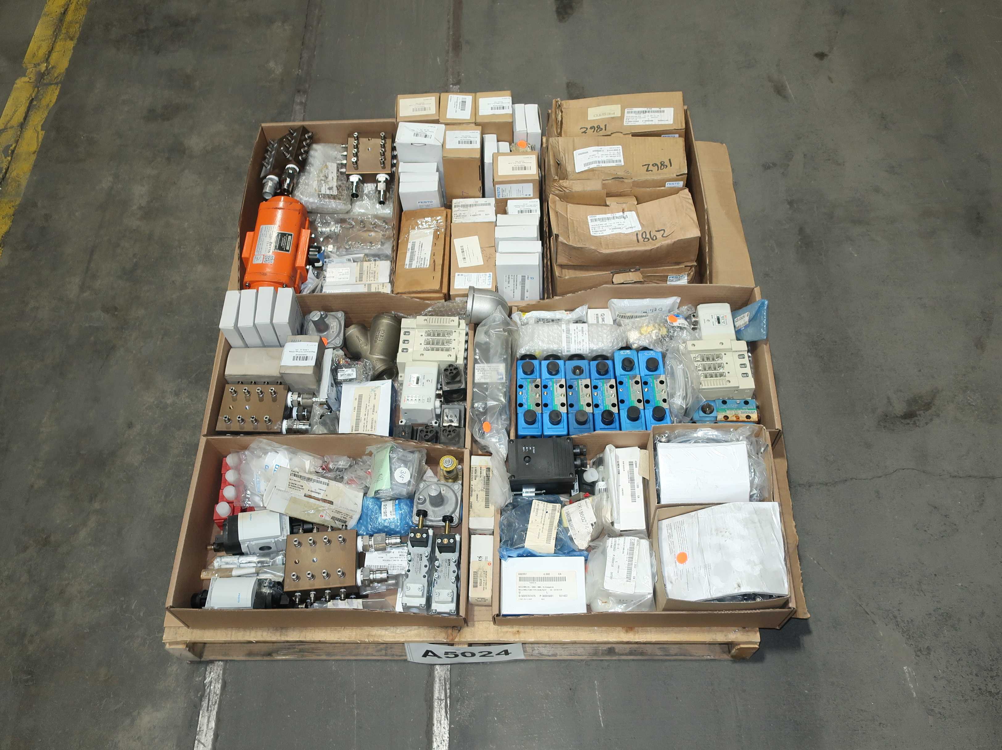 BULK QTY OF ASSORTED VALVES AND VALVE PARTS - VALVE PARTS & ACCESSORIES