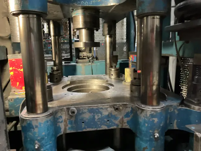 CINCINNATI 110-DC-6 110 TON COMPACTING MECHANICAL PRESS - undefined