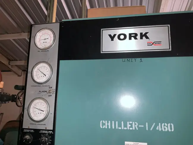 YORK 366-82177D058 CHILLER - undefined