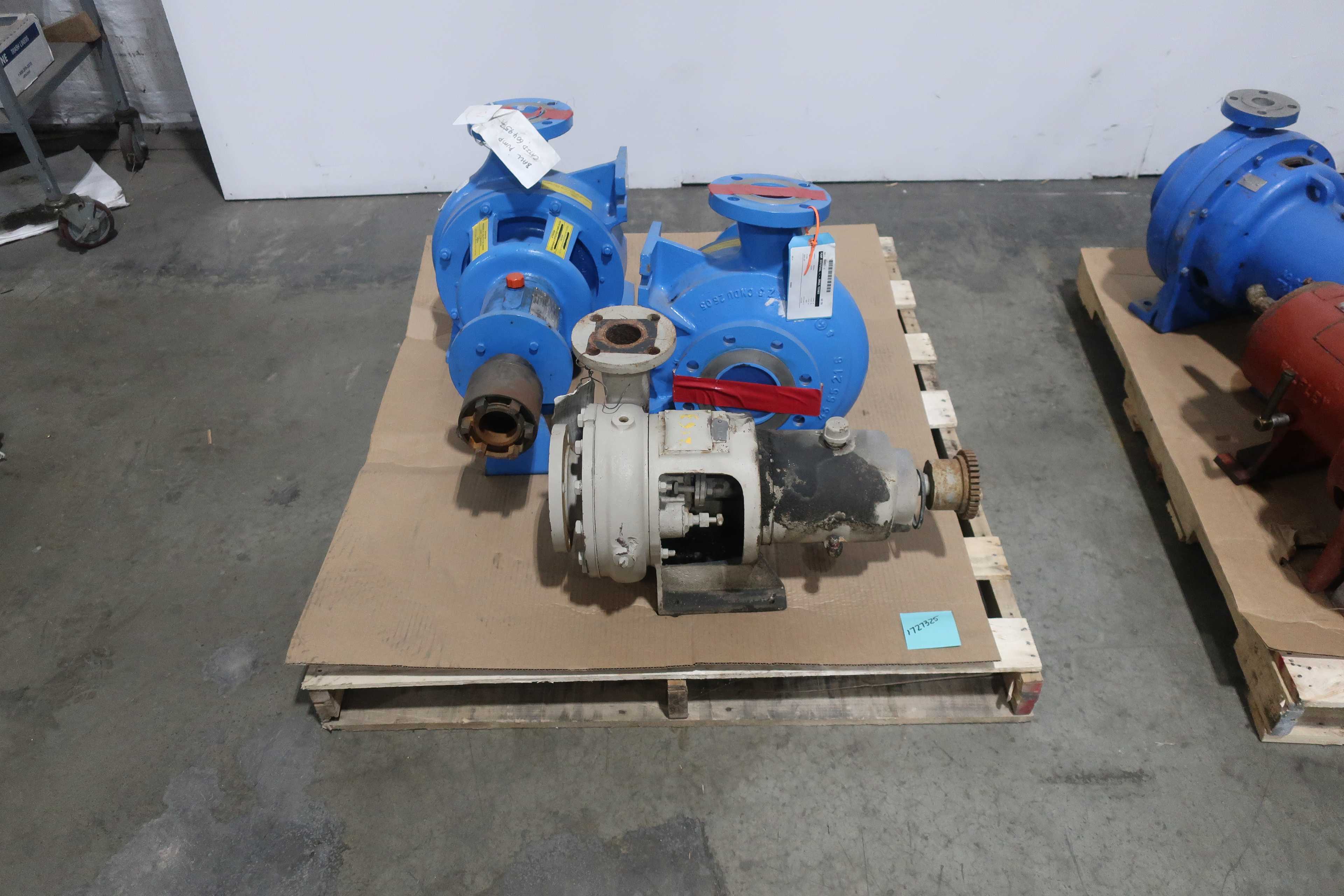 SKU 1740833 - 2 PALLETS OF ASSORTED CENTRIFUGAL PUMPS - CENTRIFUGAL PUMP