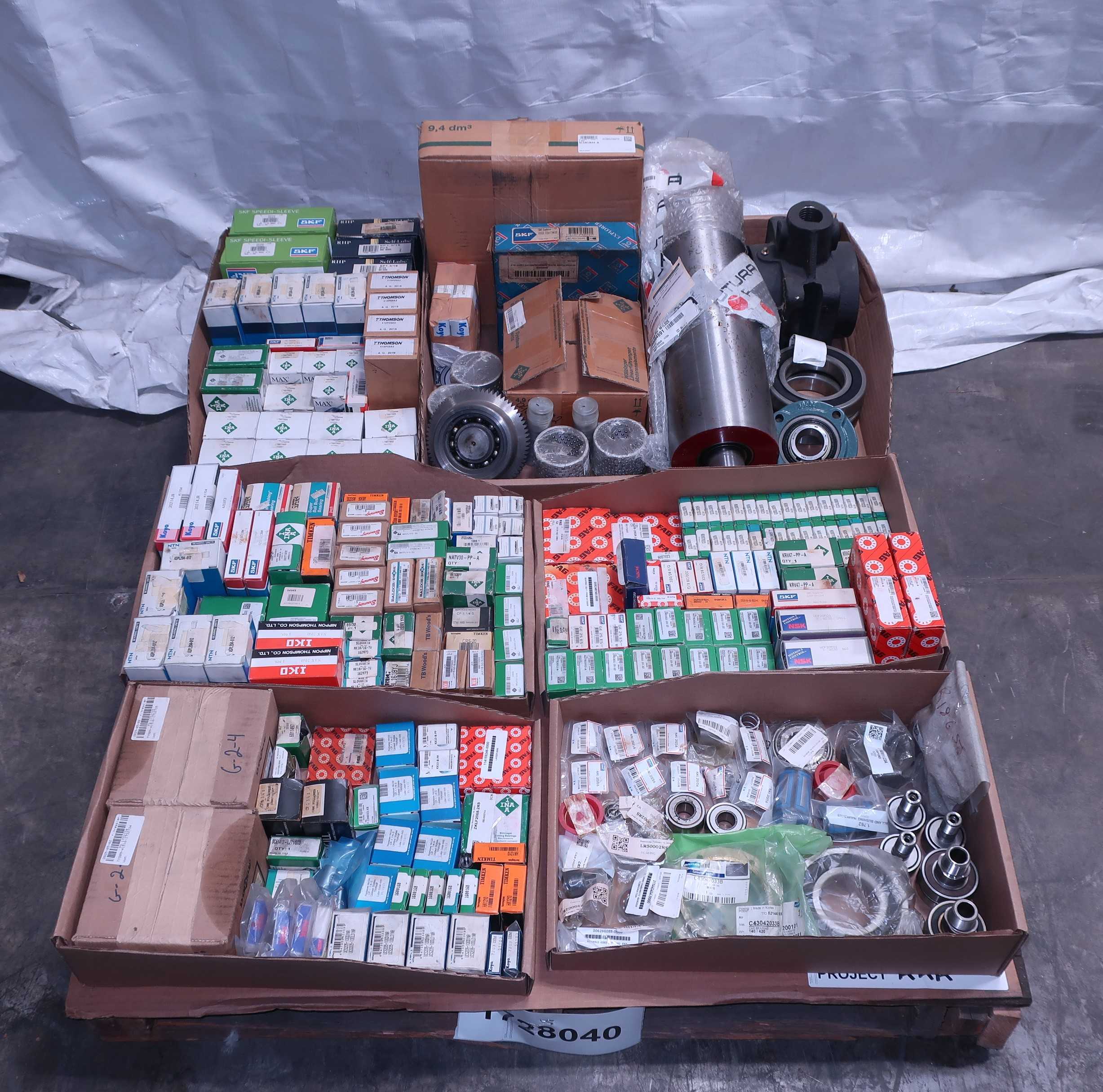 SKU 1728040 - PALLET OF ASSORTED BEARINGS AND PARTS - BEARINGS