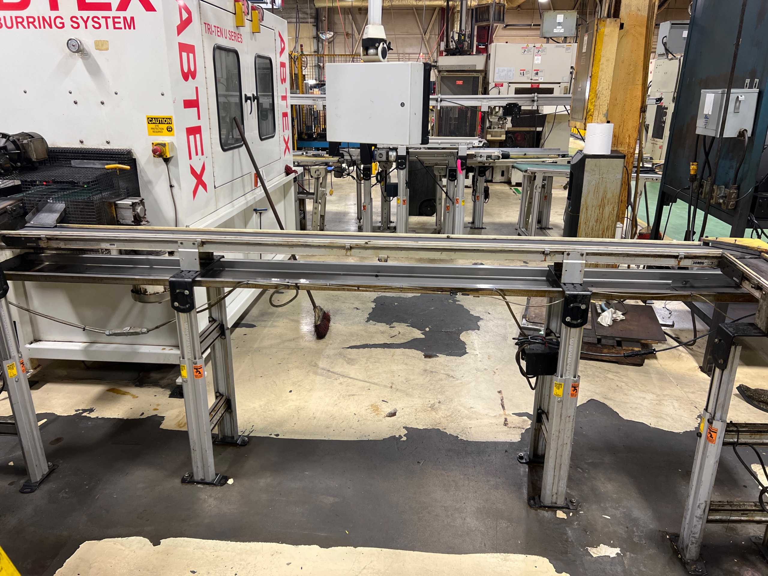 DORNER BELT CONVEYOR DORNER BELT CONVEYOR