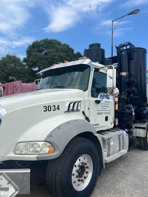 2012 MACK GU813 AIR MOVER TRUCK - SERVICE TRUCKS