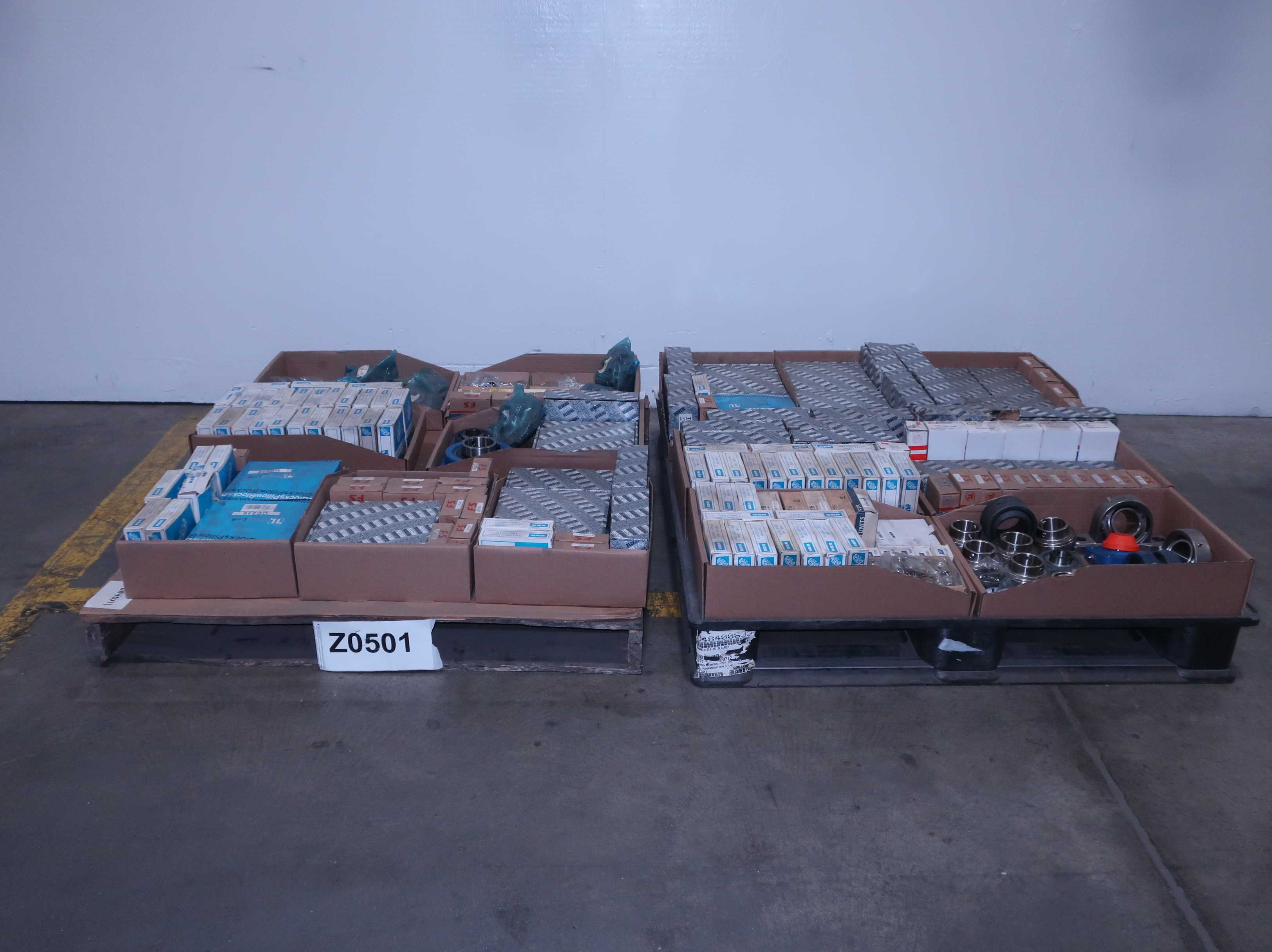 2 PALLETS OF ASSORTED BEARINGS - BEARINGS