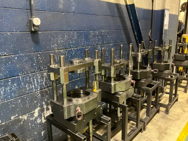 BULK QTY OF DAEWHA PRESS PARTS - undefined