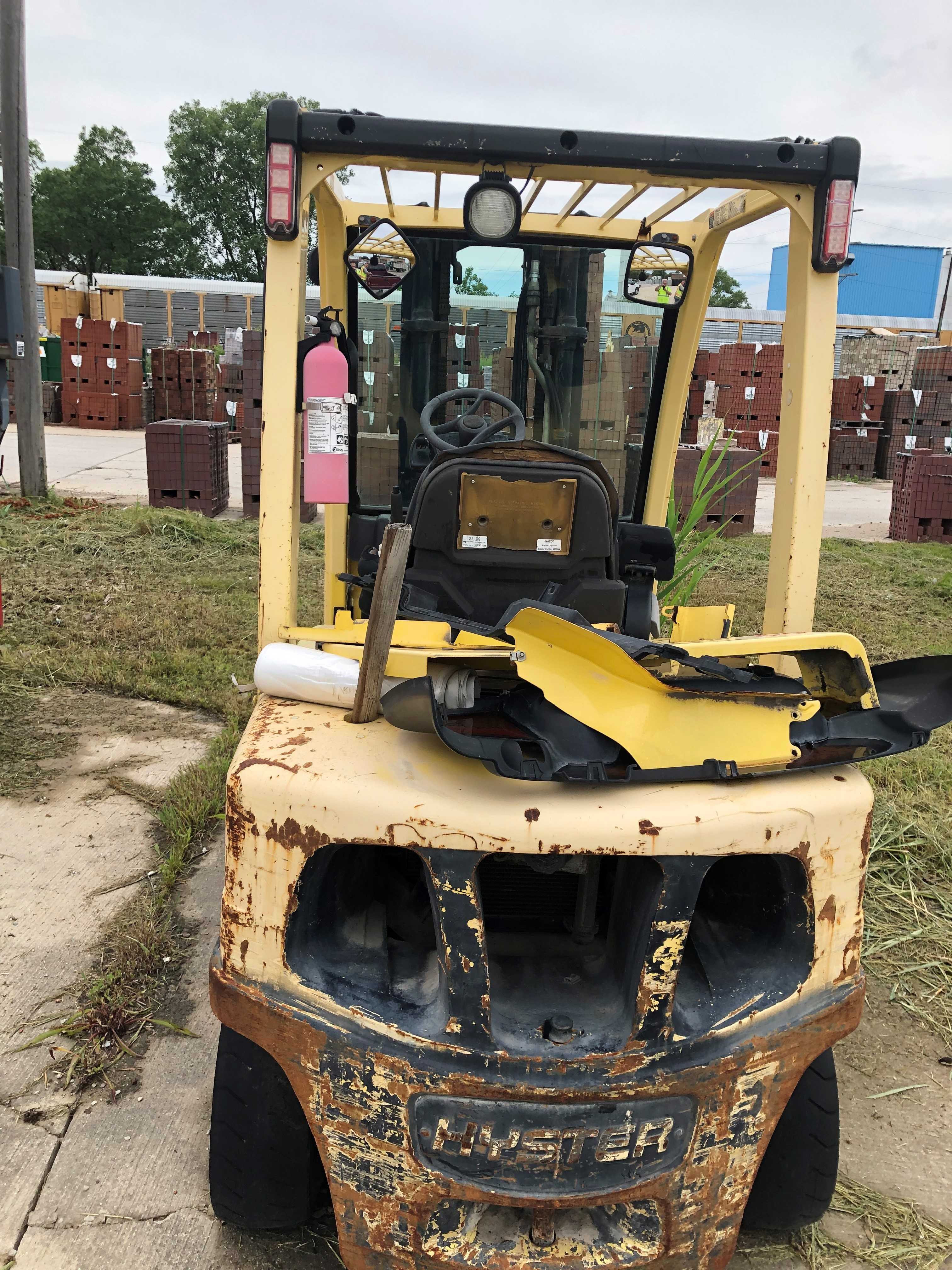 2005 HYSTER H60FT SIT-DOWN FORKLIFT - COUNTERBALANCE FORKLIFT