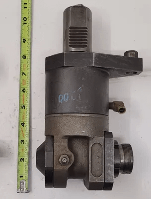 MAZAK RIGHT ANGLE LIVE TOOL HOLDER (OAL: 9-3/4", WIDTH: 5-1/4", ARBOR: 1.25") - MACHINE TOOLING