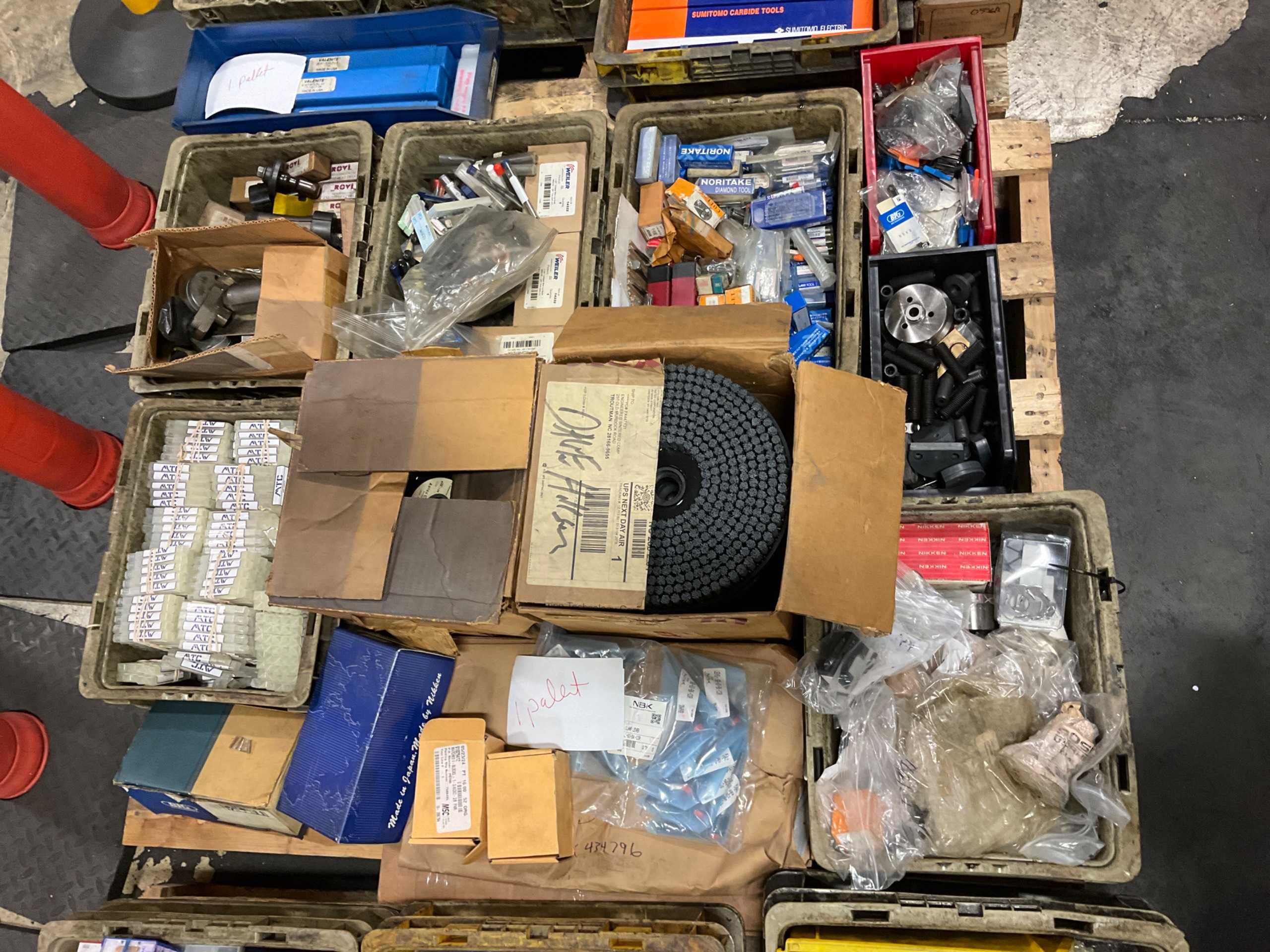 BULK QTY OF INDUSTRIAL PARTS