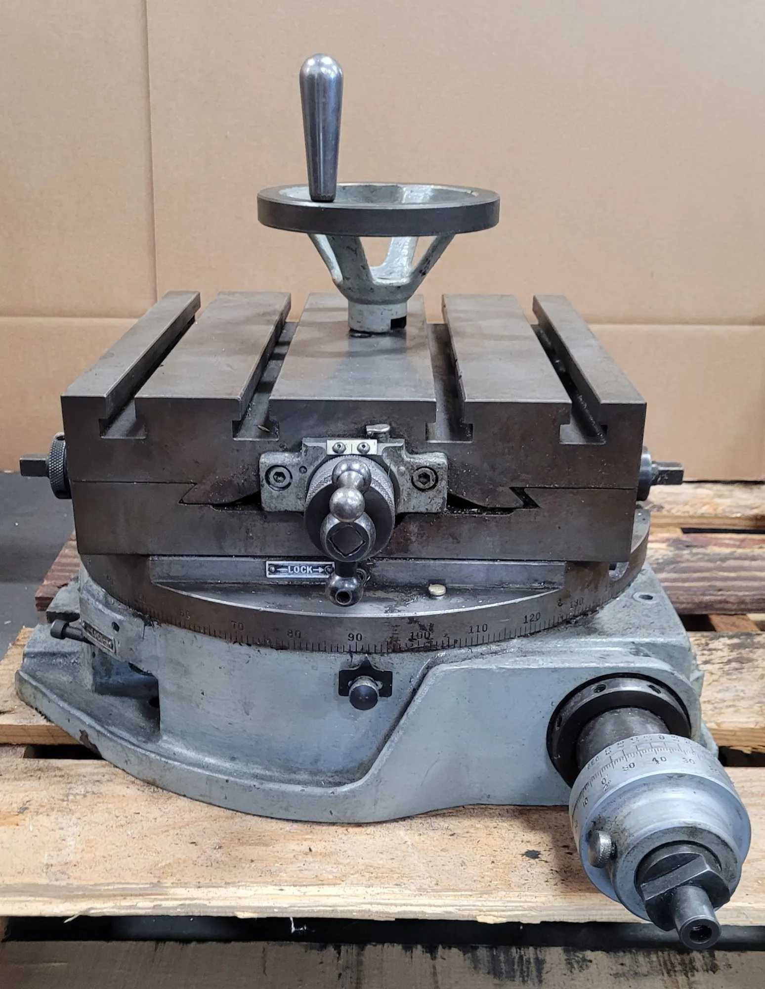 TROYKE DMT-15 CROSS SLIDE ROTARY TABLE, 12" X 12" MANUAL 360-DEGREE ROTATION - ROTARY TABLES
