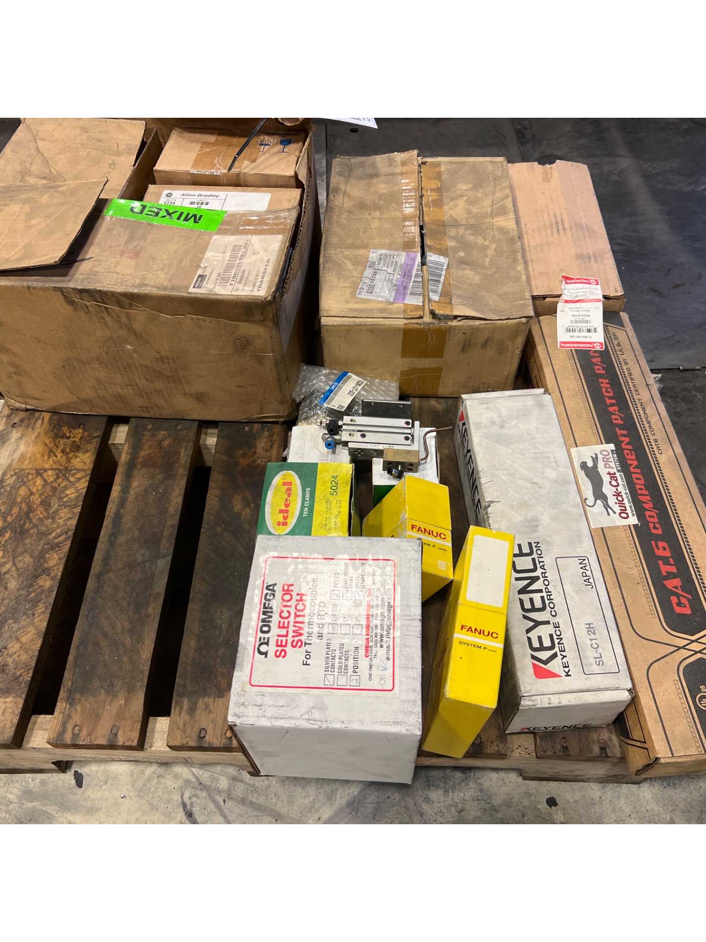 BULK QTY OF AUTOMATION & CONTROLS - AUTOMATION & CONTROLS