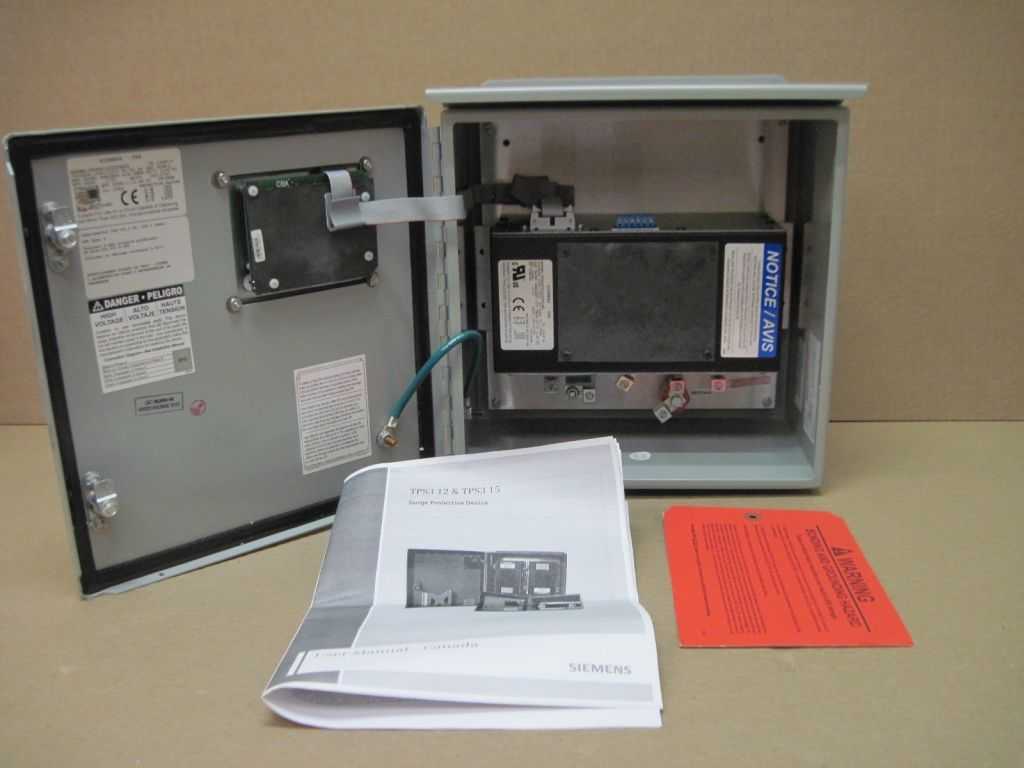 2017 SIEMENS TPS3C12200X02 SURGE PROTECTION DEVICE - SURGE SUPPRESSOR